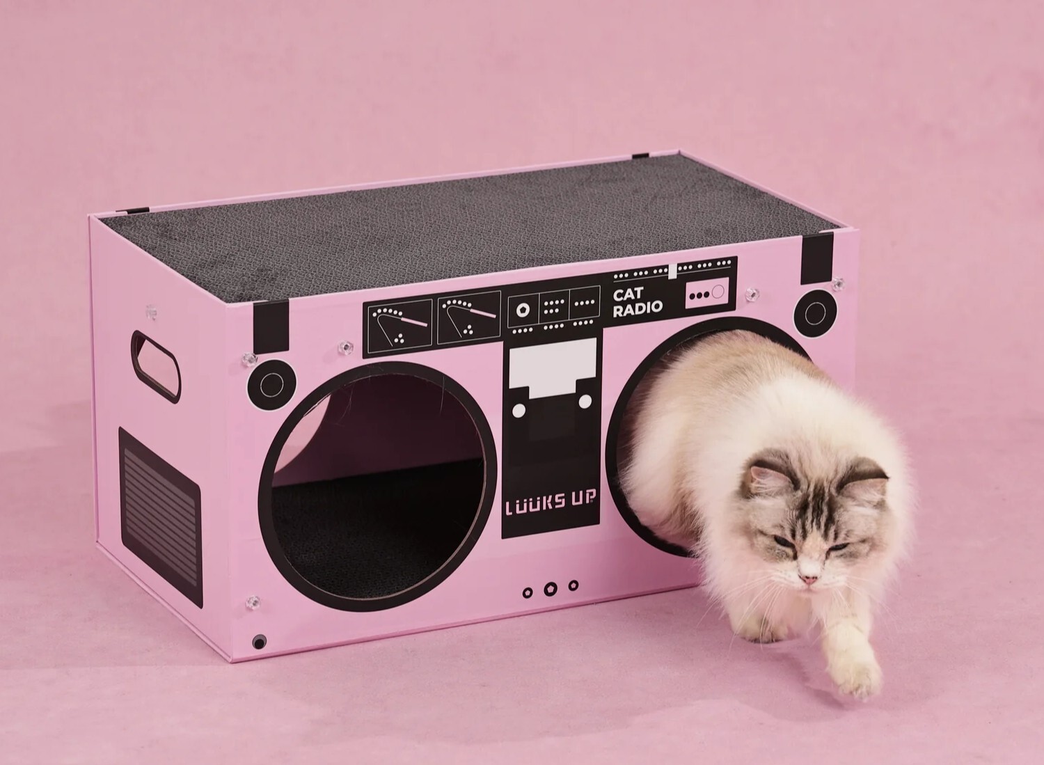Luuks up -VINTAGE TAPE RECORDER cat house