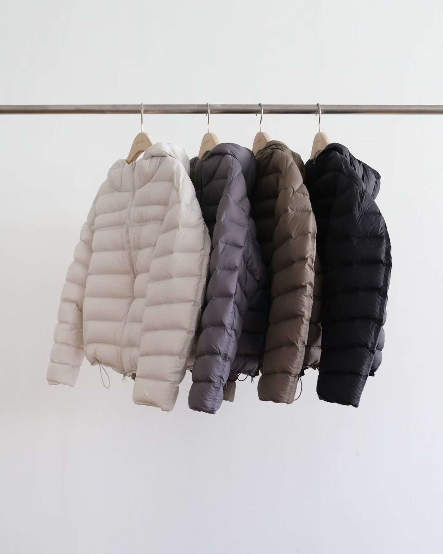 OU2607 Feather light duck down