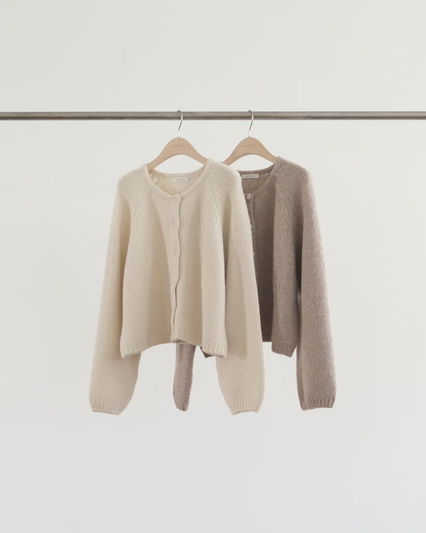 OU2609 Rama wool round cardigan