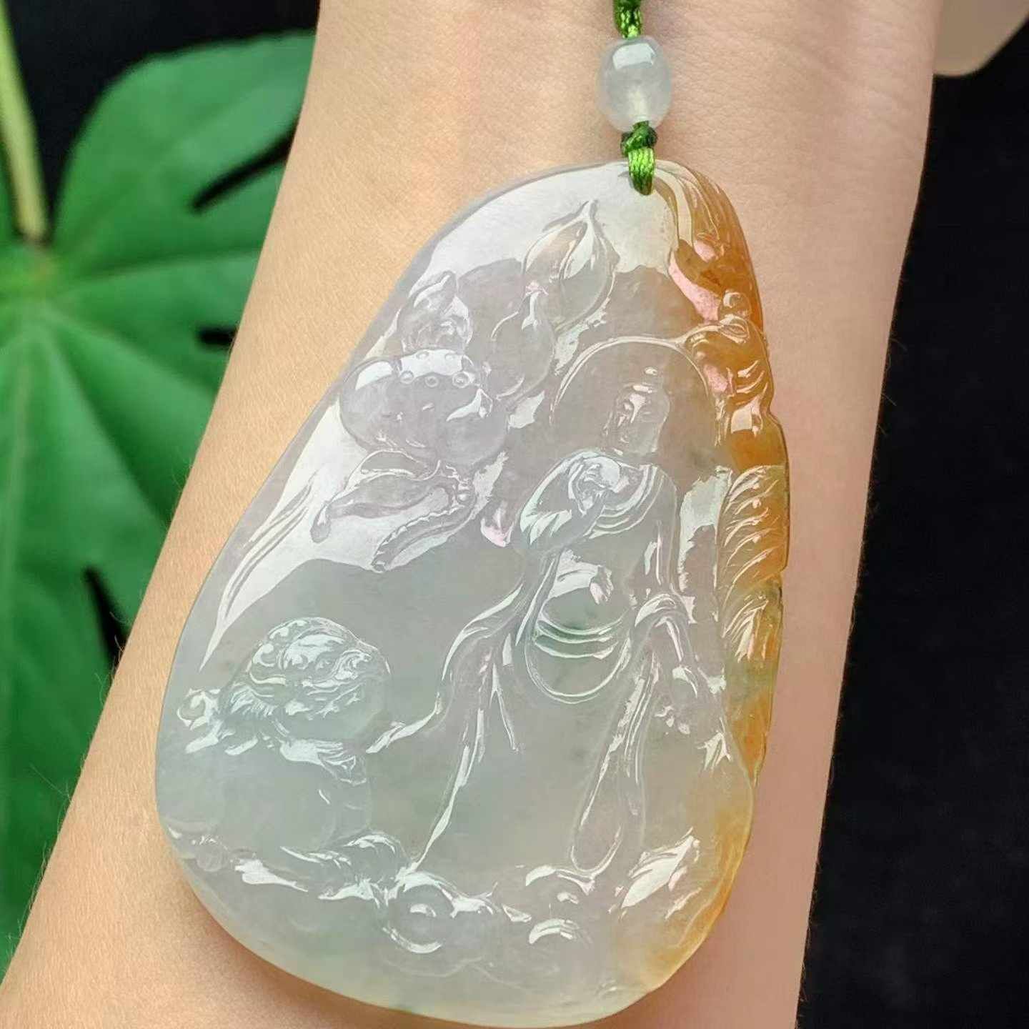 104325 翡翠冰黃飄花文殊菩薩