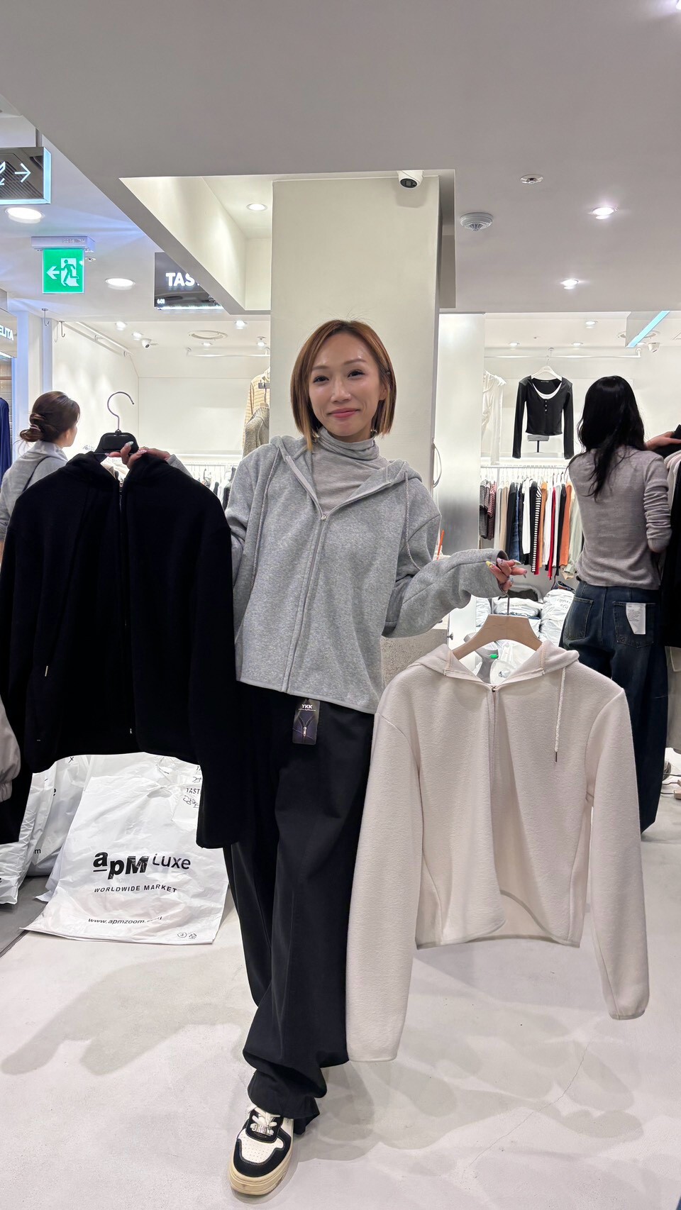 TT7231 厚棉連帽拉鍊外套