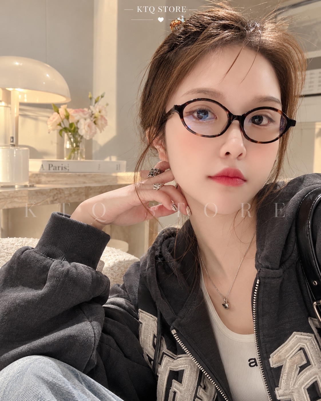 KTQ STORE ‧【可配度數】MIU MIU 繆繆 鏡腿標誌 防藍光鏡片 橢圓形光學鏡架 女款 玳瑁色0MU04ZSFVAU08N50