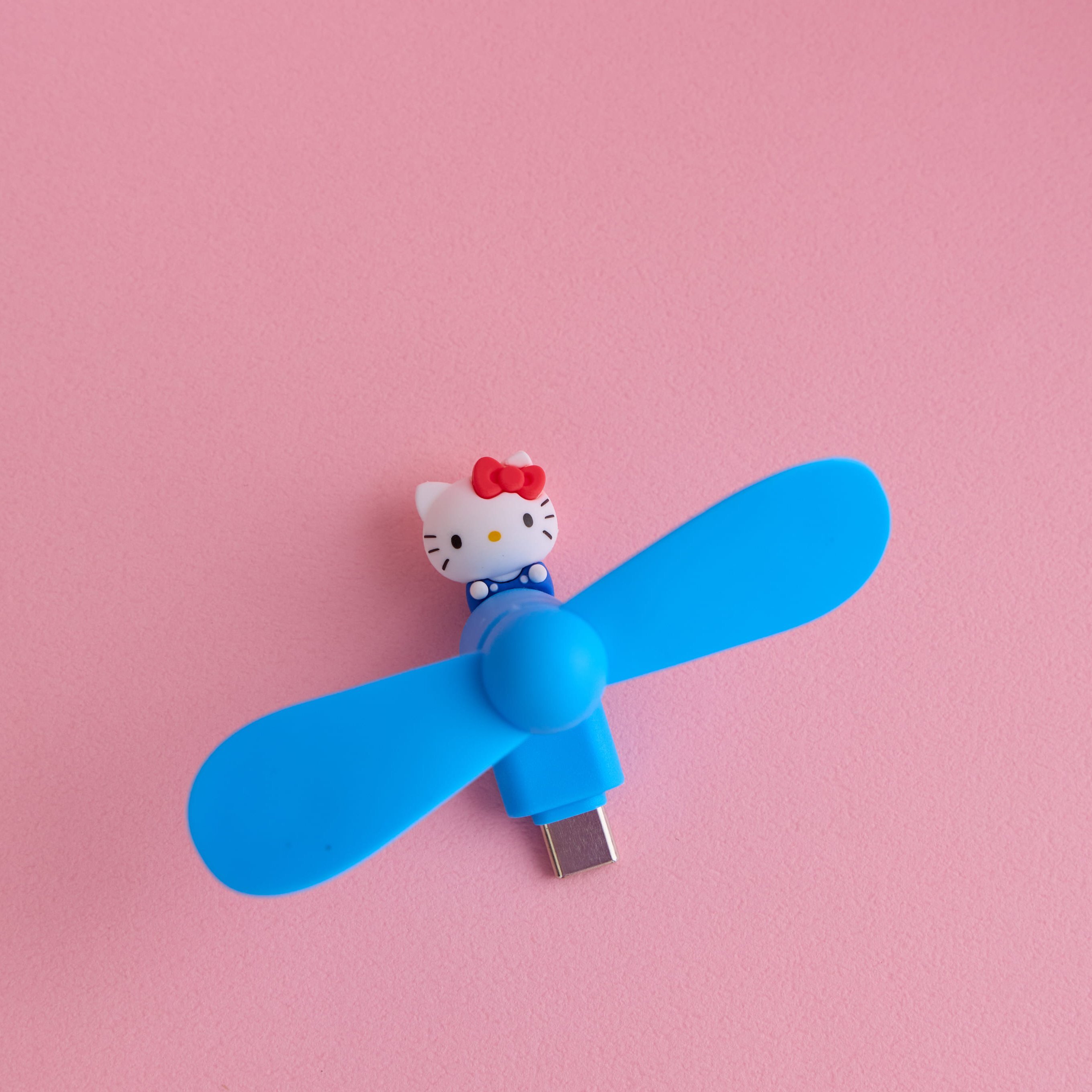 Gourmandise 三麗鷗 Type-C 隨身迷你竹蜻蜓涼風扇 日本國內版  Hello Kitty