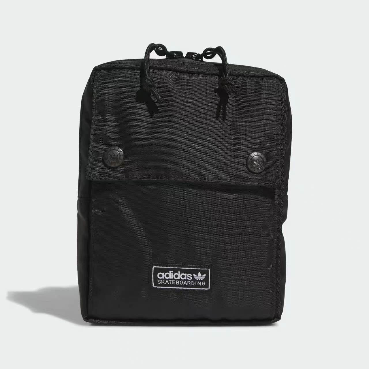 【預購】ADIDAS N101411 SKATEBOARDING 斜挎包 (黑色)
