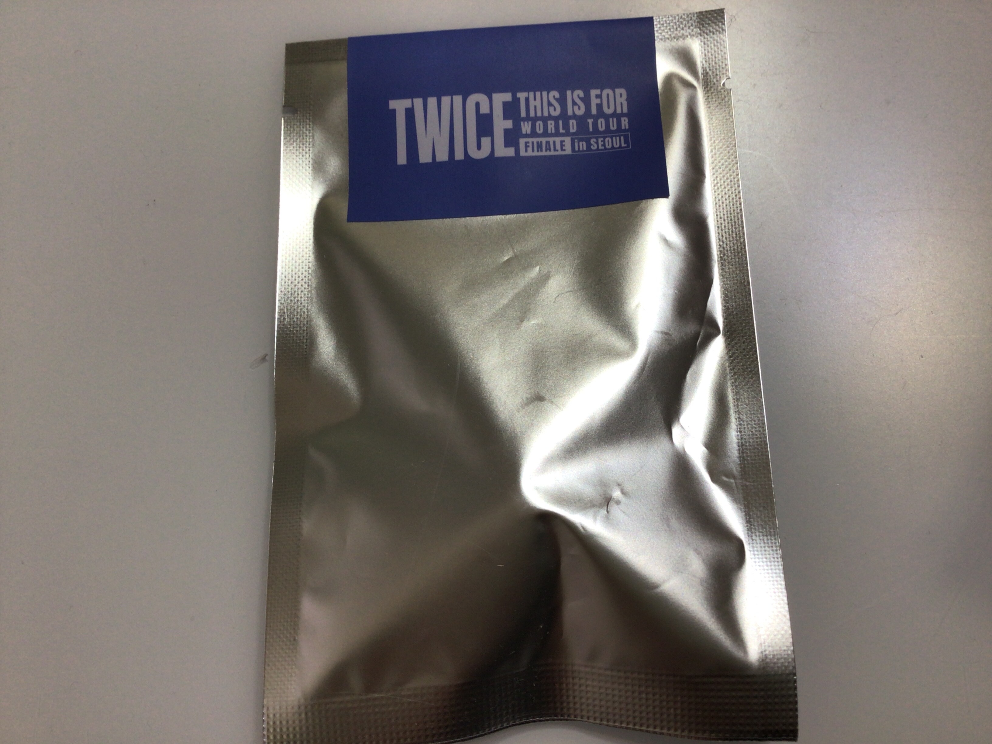 Twice THIS IS FOR WORLD TOUR FINALE IN SEOUL LOVELY SECRET MINI CHARM
