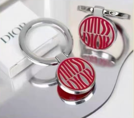 Miss Dior系列贈品手機指環