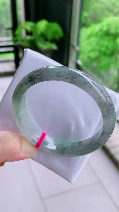 冰烏雞起膠正圈翡翠手鐲,天然翡翠A玉, 緬甸玉, Jade, Jadeite