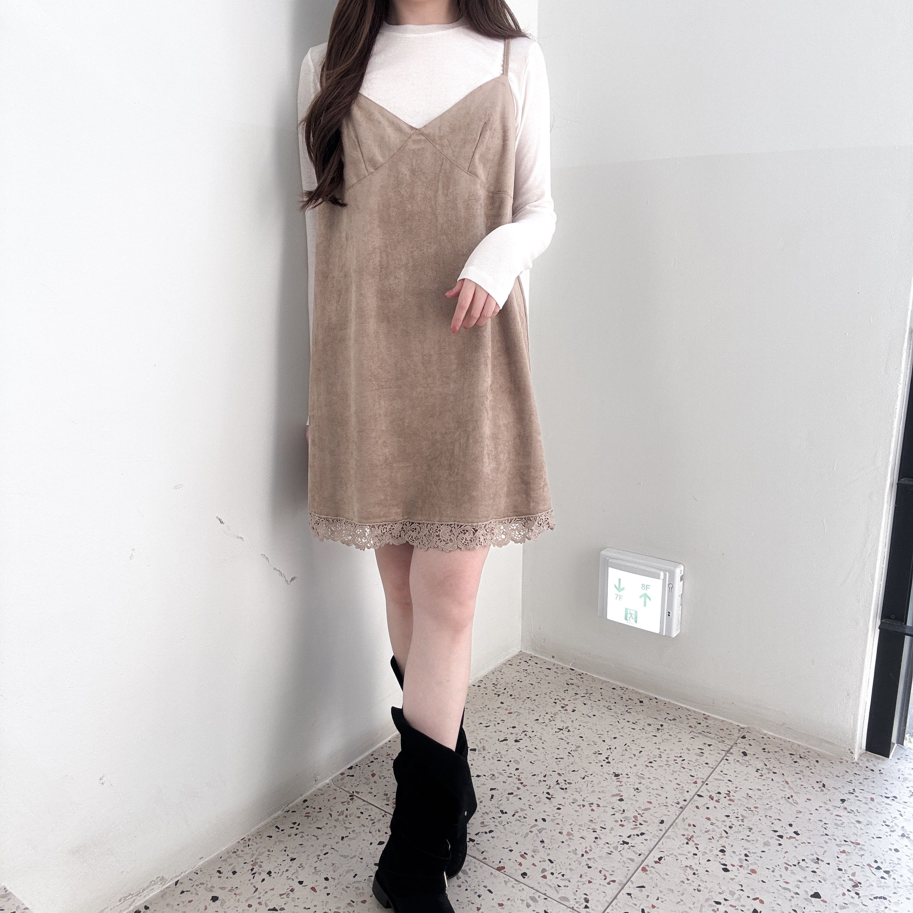仿猄皮吊帶lace裙