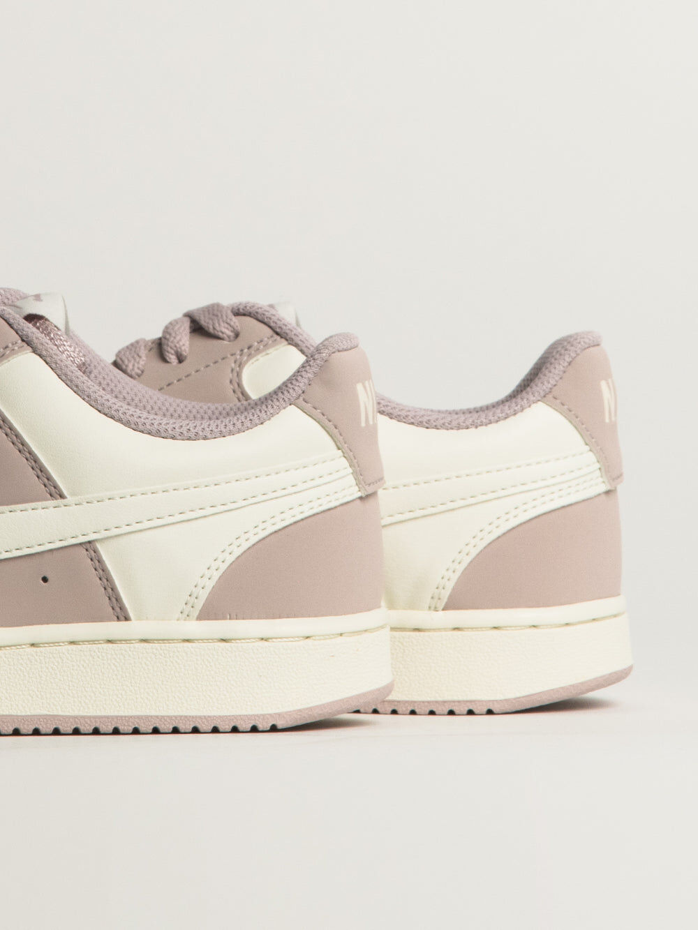 NIKE WMS COURT VISION LOW 香芋紫限定