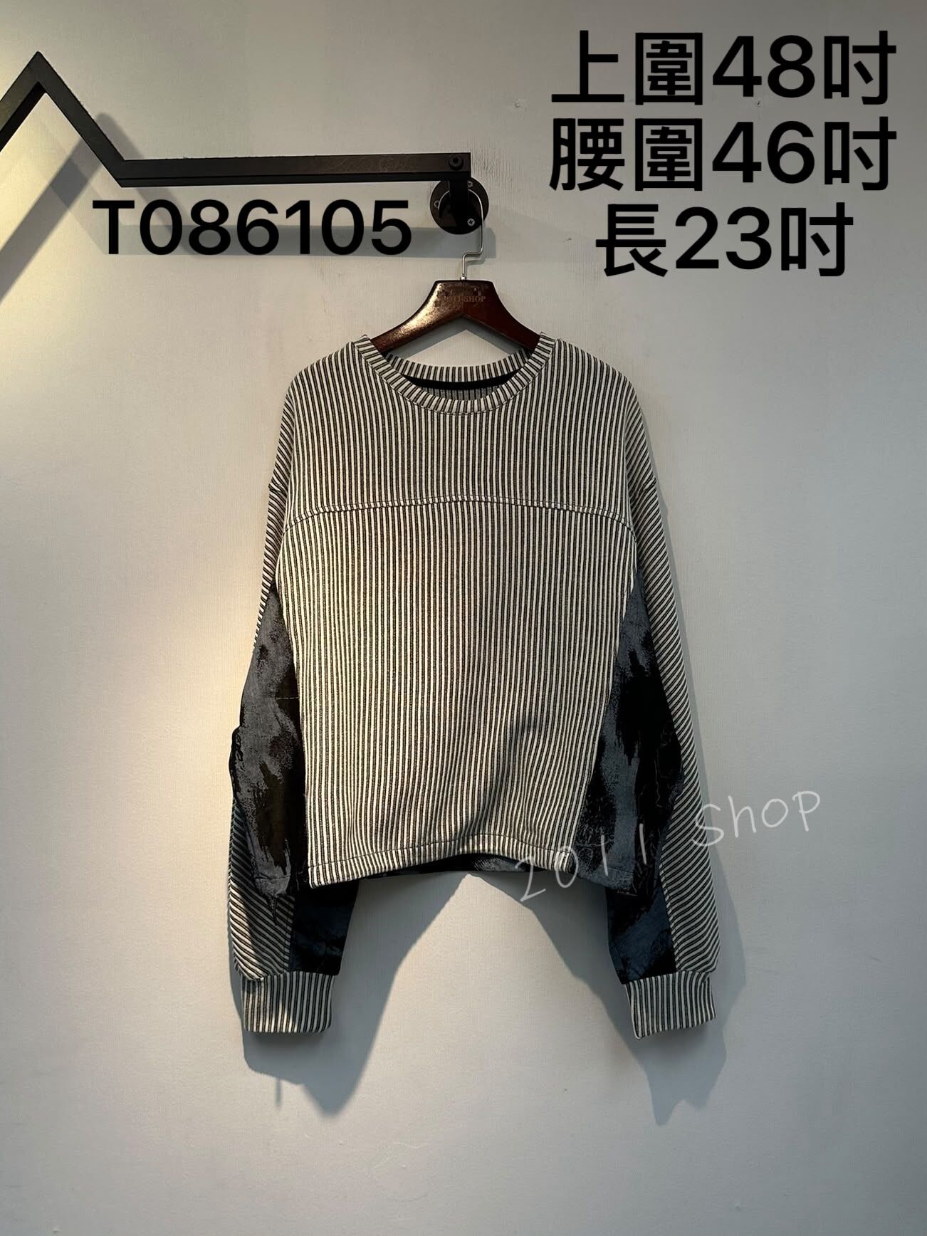 特色花紋條紋拼布TOP  上圍48吋 腰圍46吋 長23吋  T086105