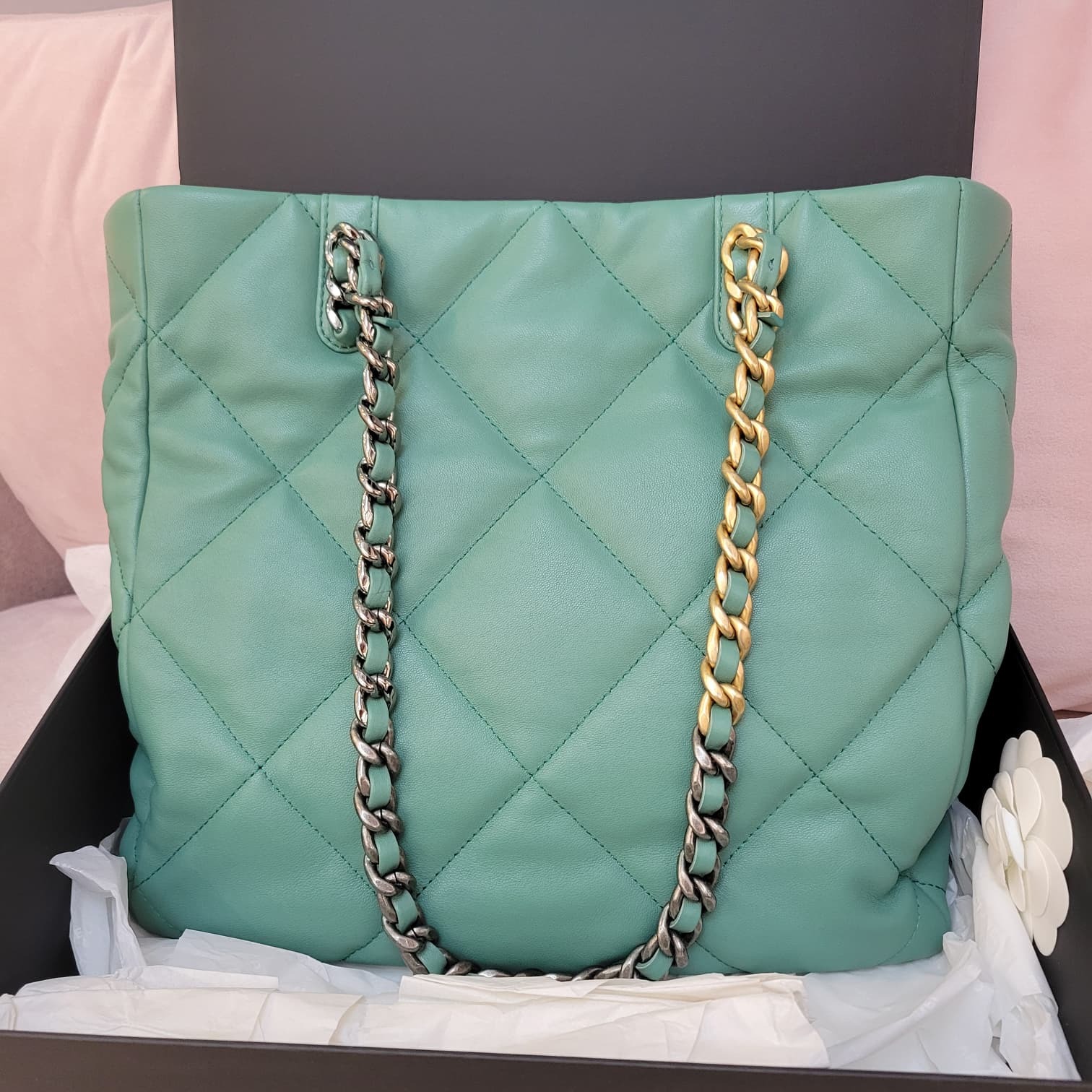 STAFF SALE CHANEL 19 TOTE BAG GREEN