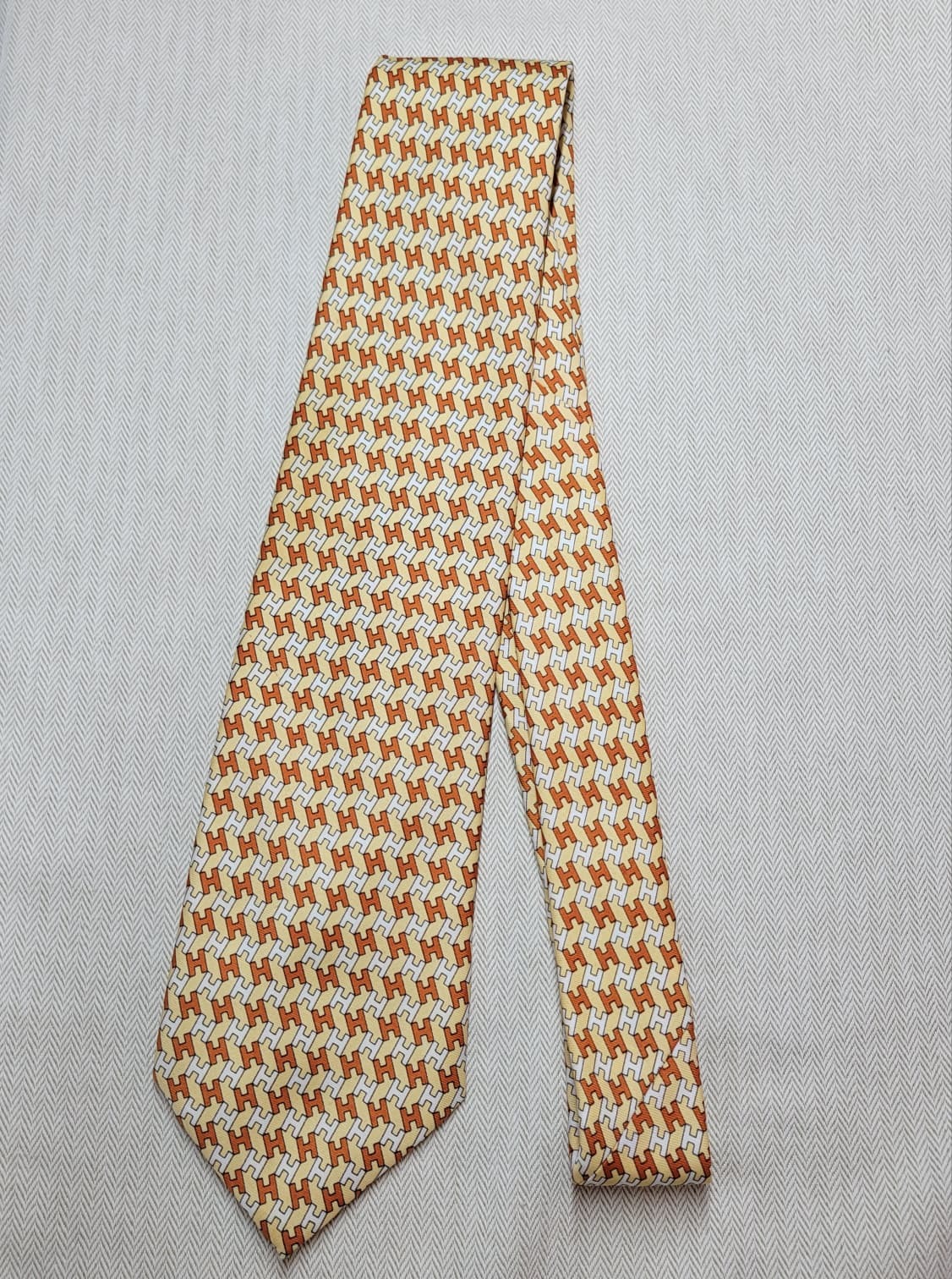 HERMES H au Cube 00525T03MA TIE ORANGE/JAUNE NO.77