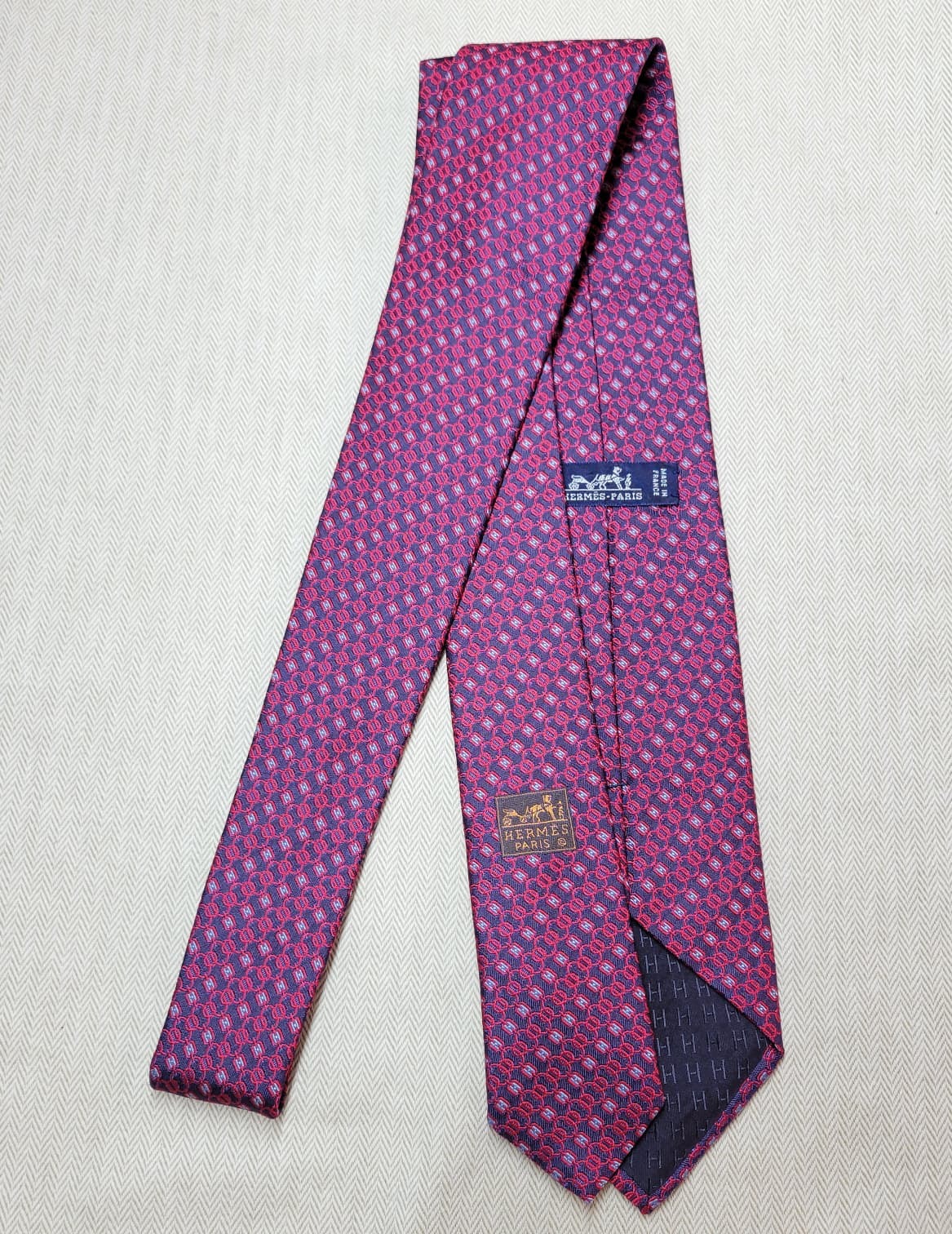 HERMES H en Chaine 659073T tie red/navy no.75