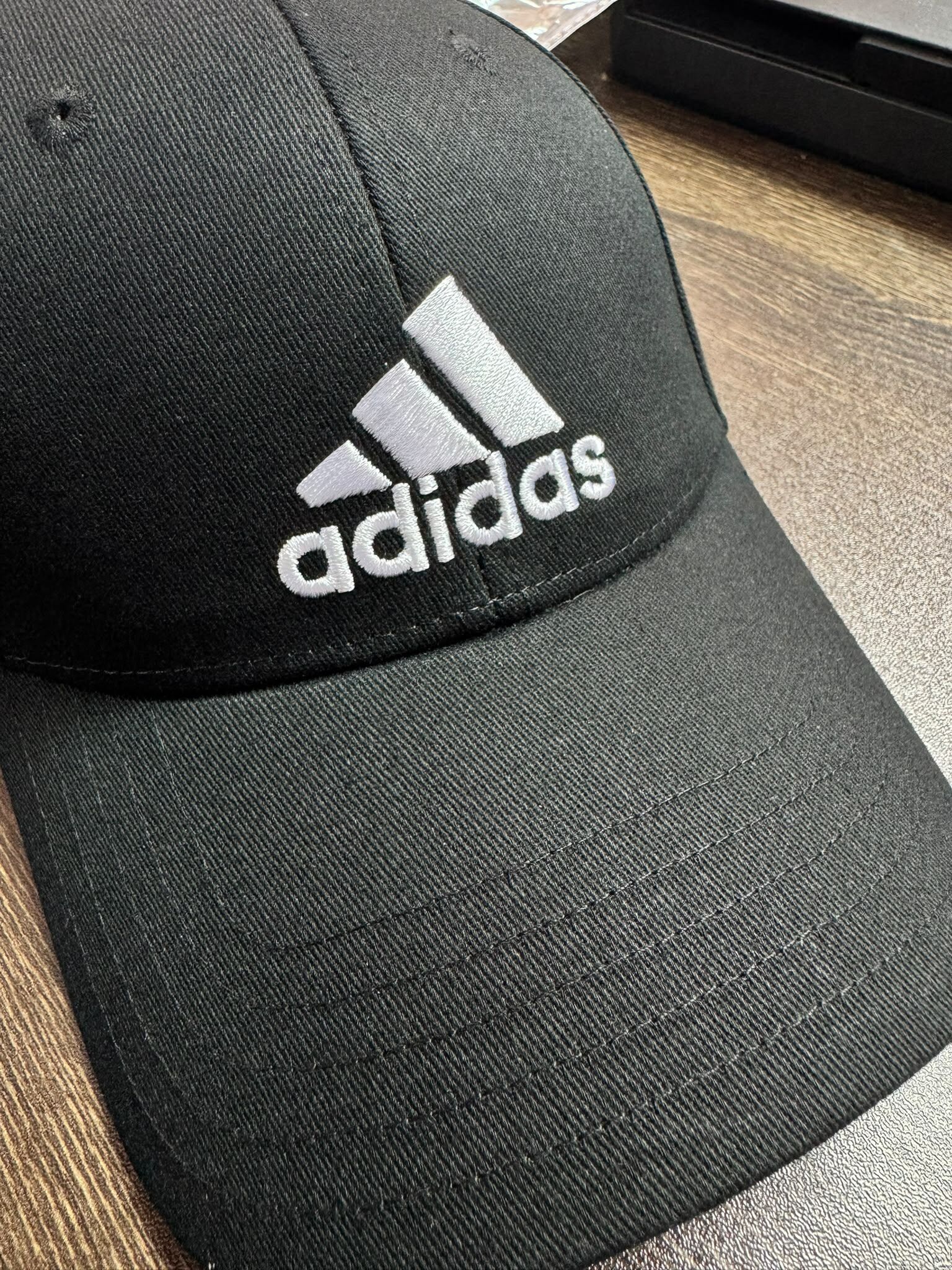 Adidas Classic Black Cap帽 現貨