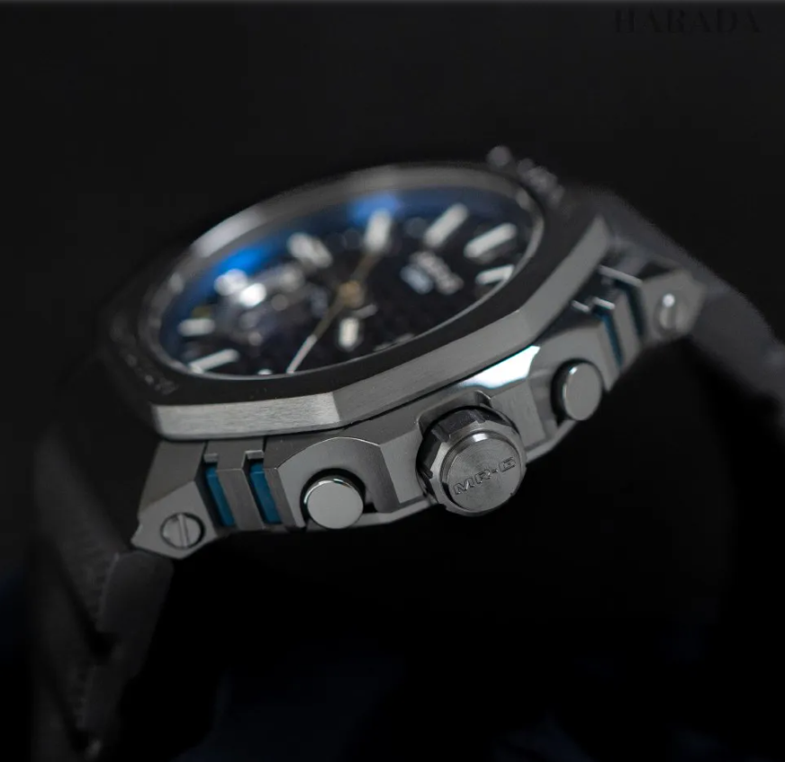 G-Shock MRG-B2100R-2A
