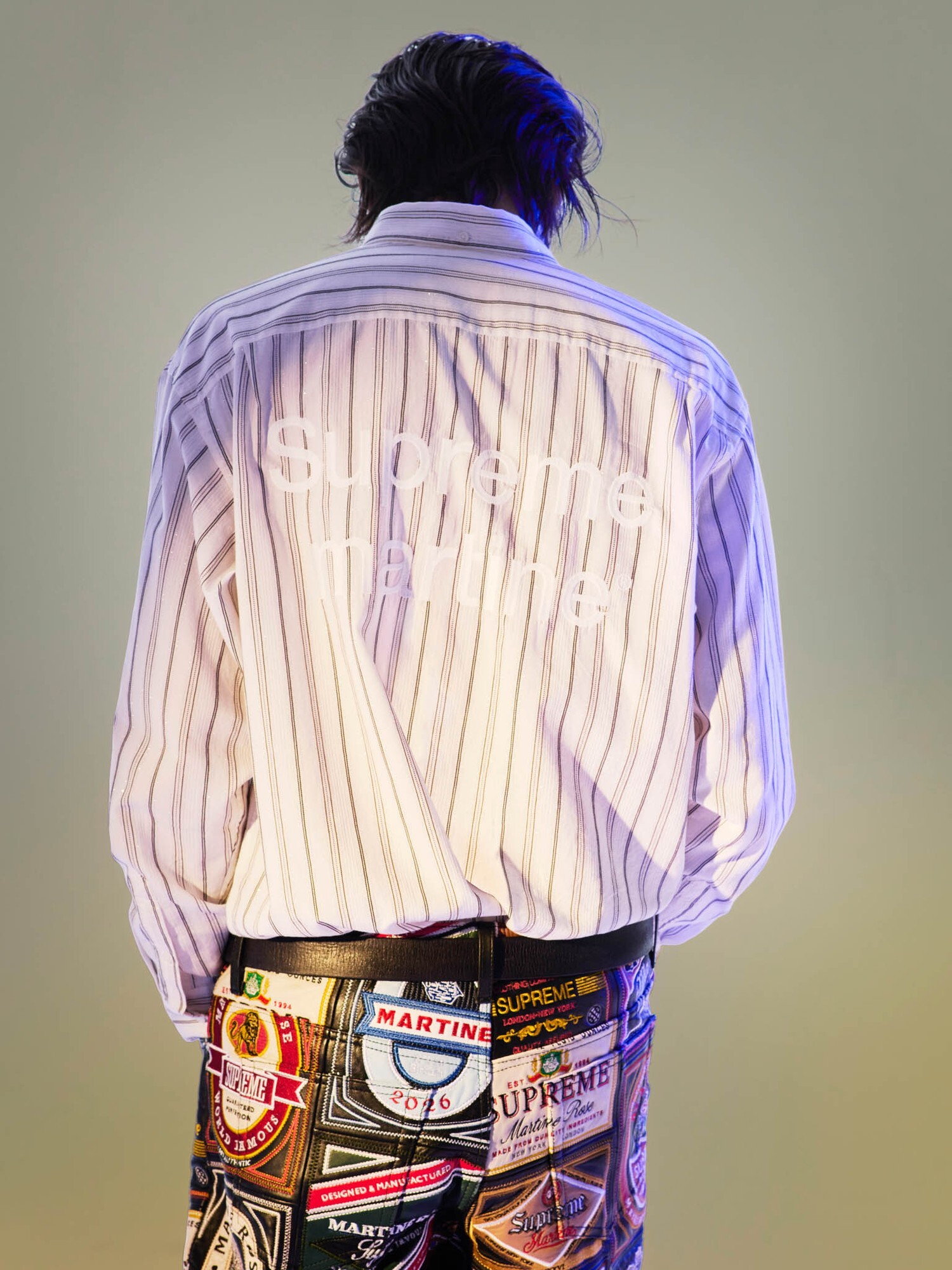 SUPREME X MARTINE ROSE METALLIC STRIPE SHIRT (白灰/黑紅) 金絲條紋襯衫