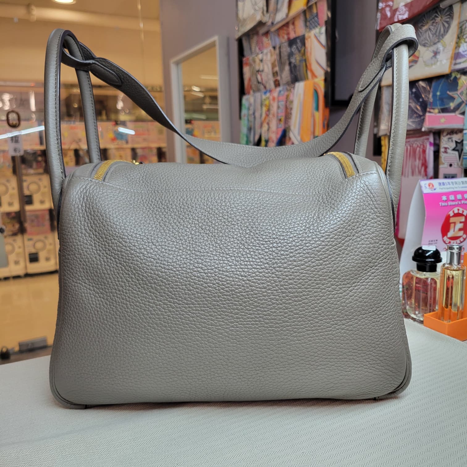 95%NEW HERMES LINDY 30 8F ETAIN CC石器灰金扣