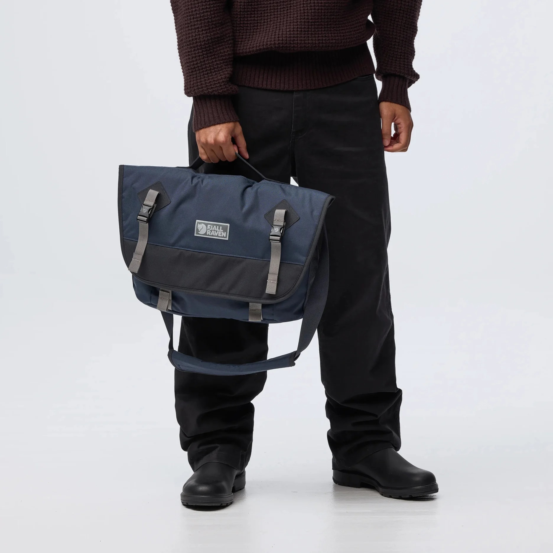 Fjallraven 北極狐 小狐狸 Vardag Shoulder Bag 12 多用途郵差包 F23200417 三色 [HappyOutdoor]