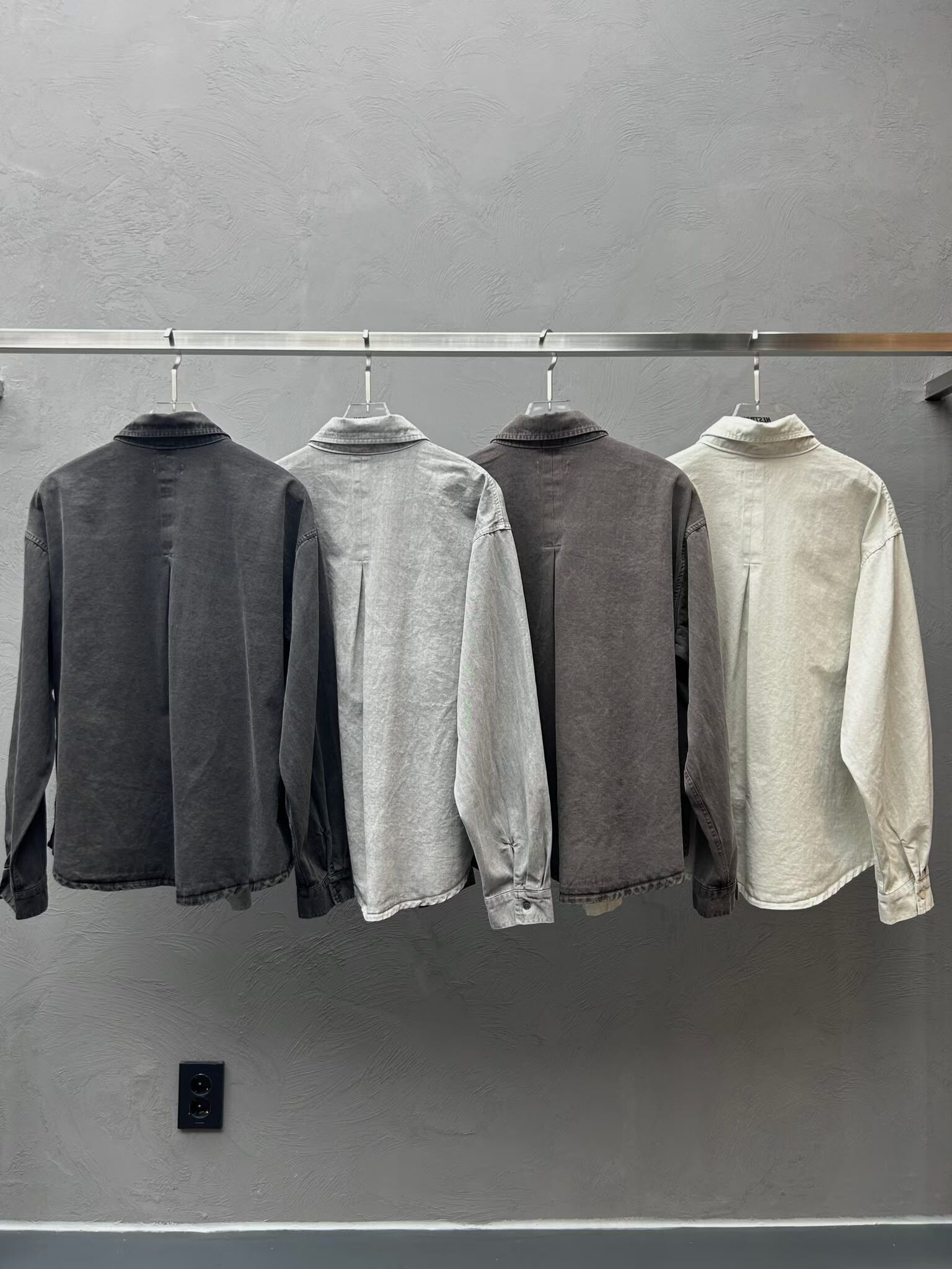洗水淨色長袖恤衫 Hestory-151JK