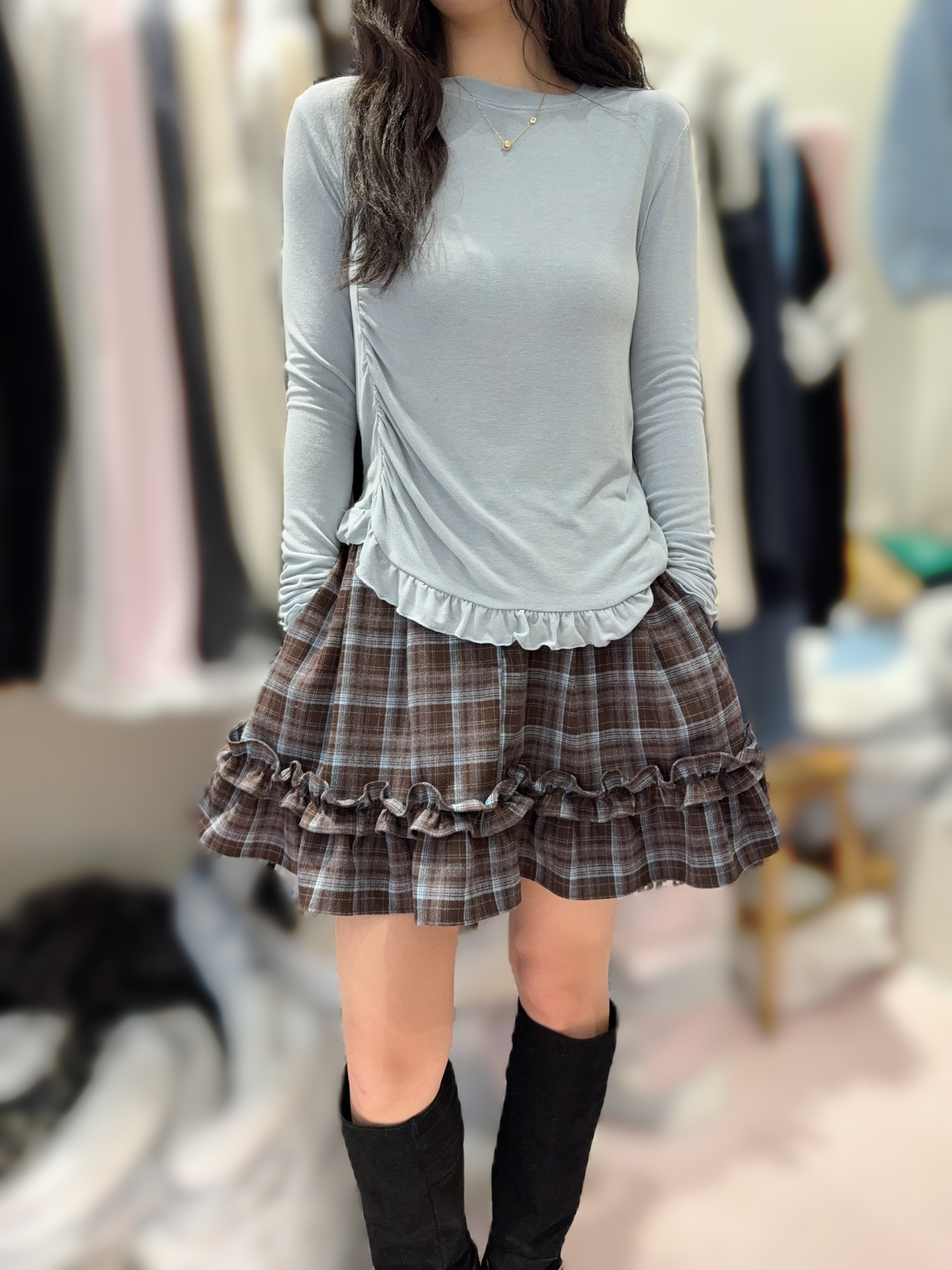 BE40  格仔裙   腰27-31HIP44 長16 $519
