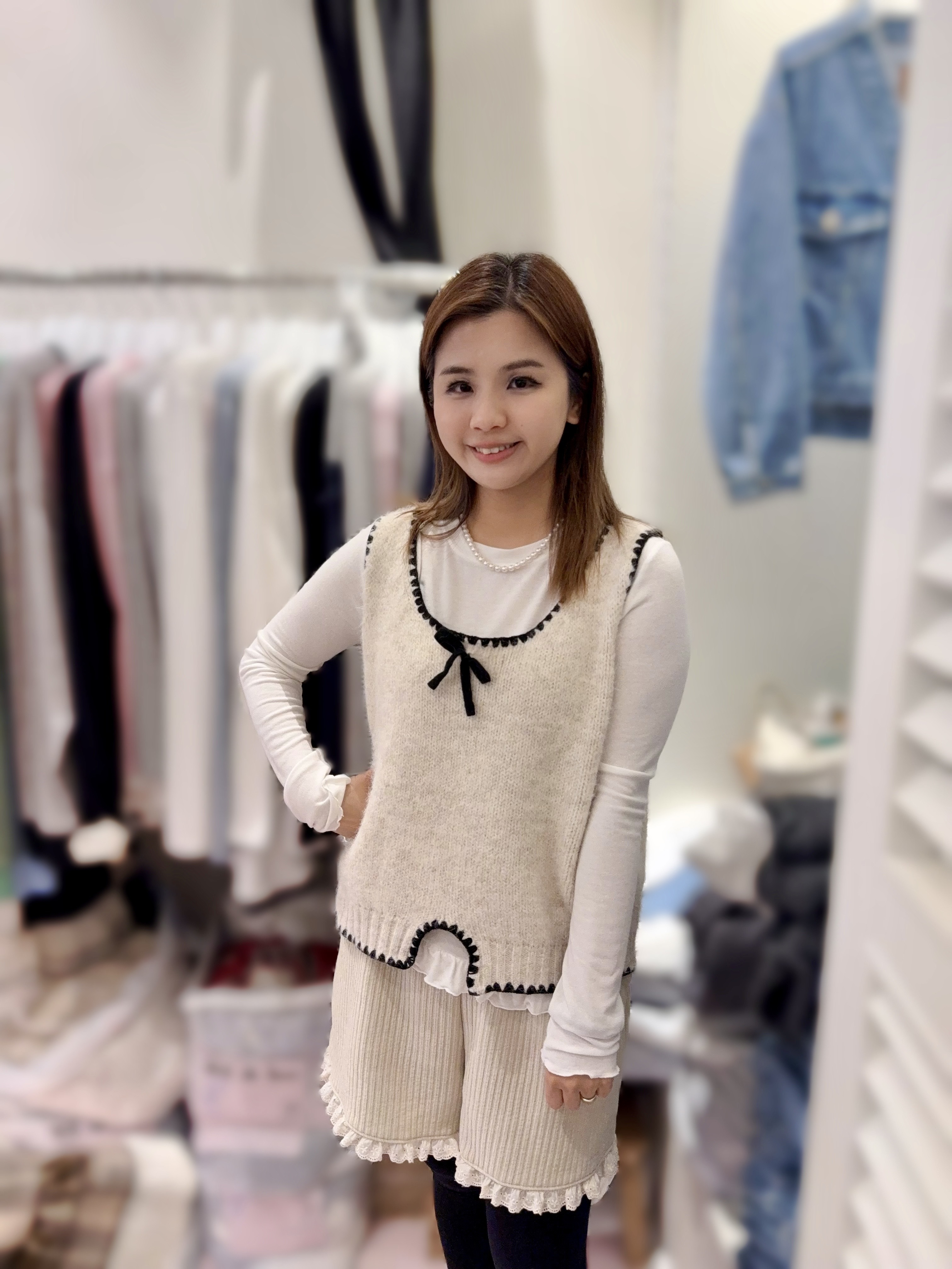 BE34  背心 胸42 -56  長23.5 $469