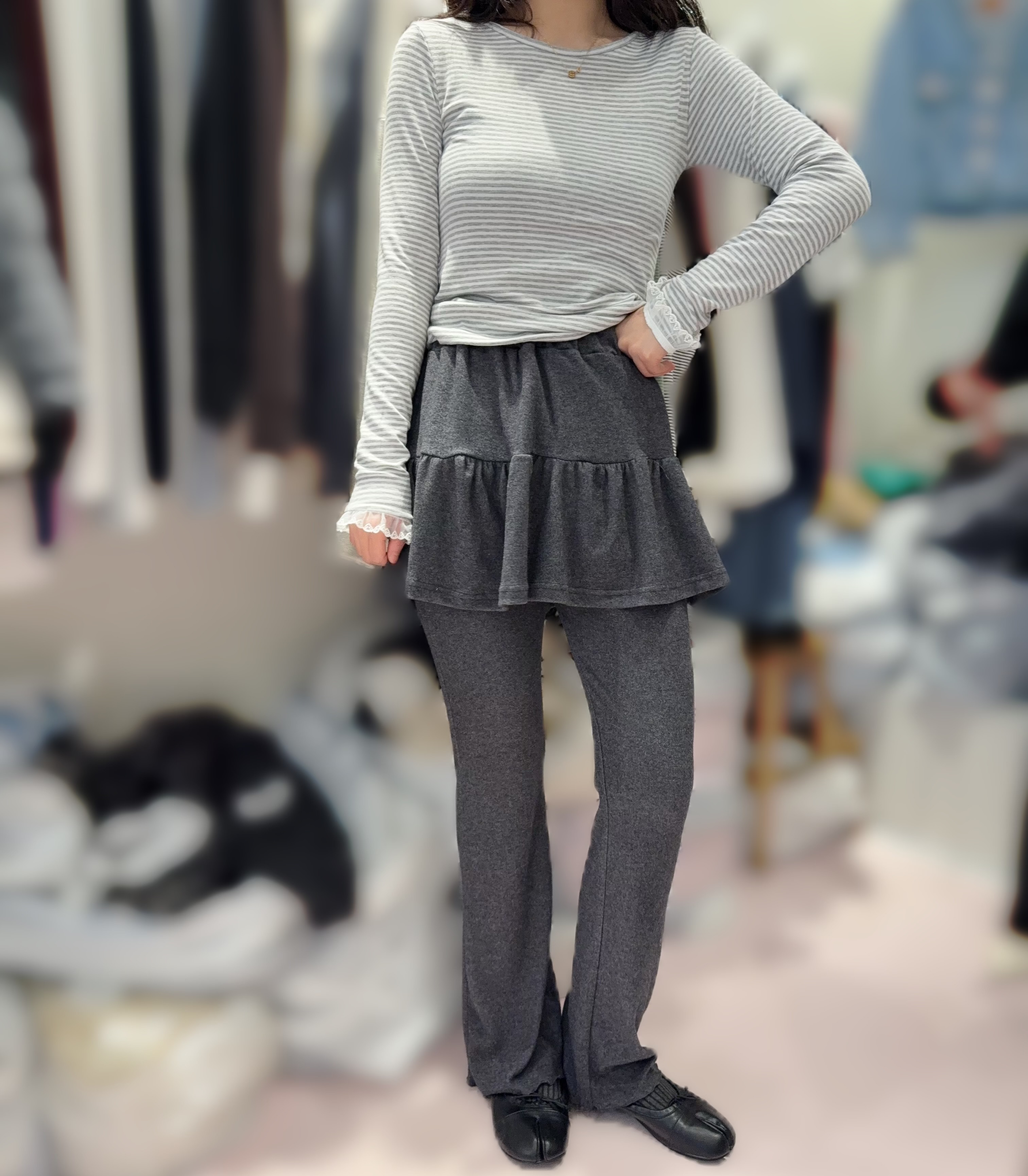 BE48    羊毛20% 橡根褲  腰26-32 長41 $489