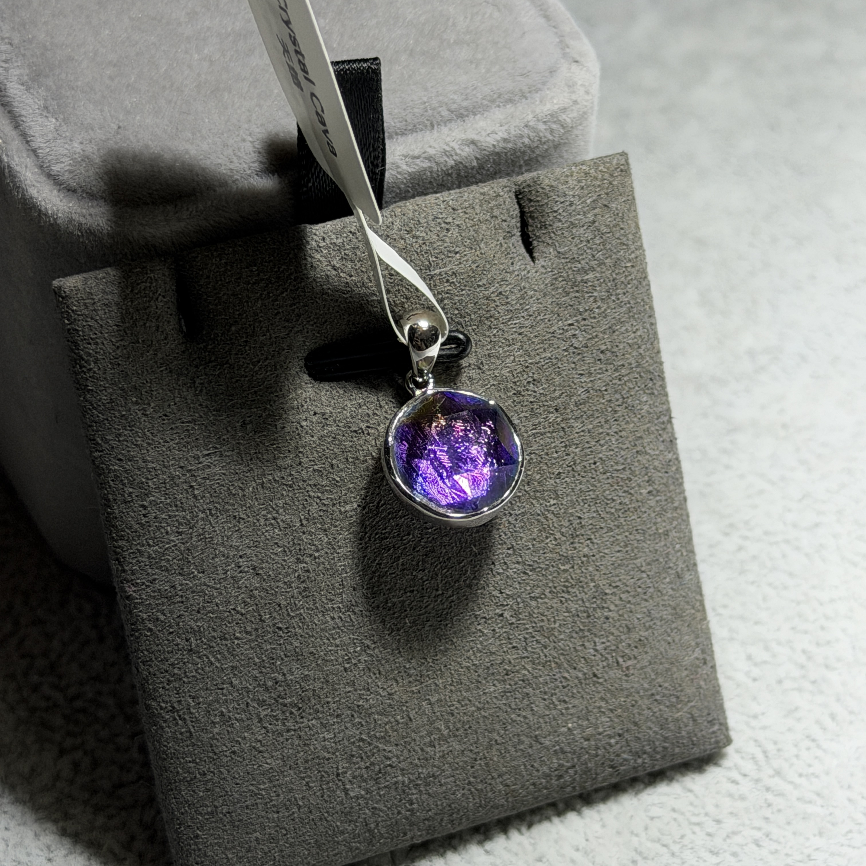 Muonionalusta Iron Meteorite Pendant 10mm GM1689