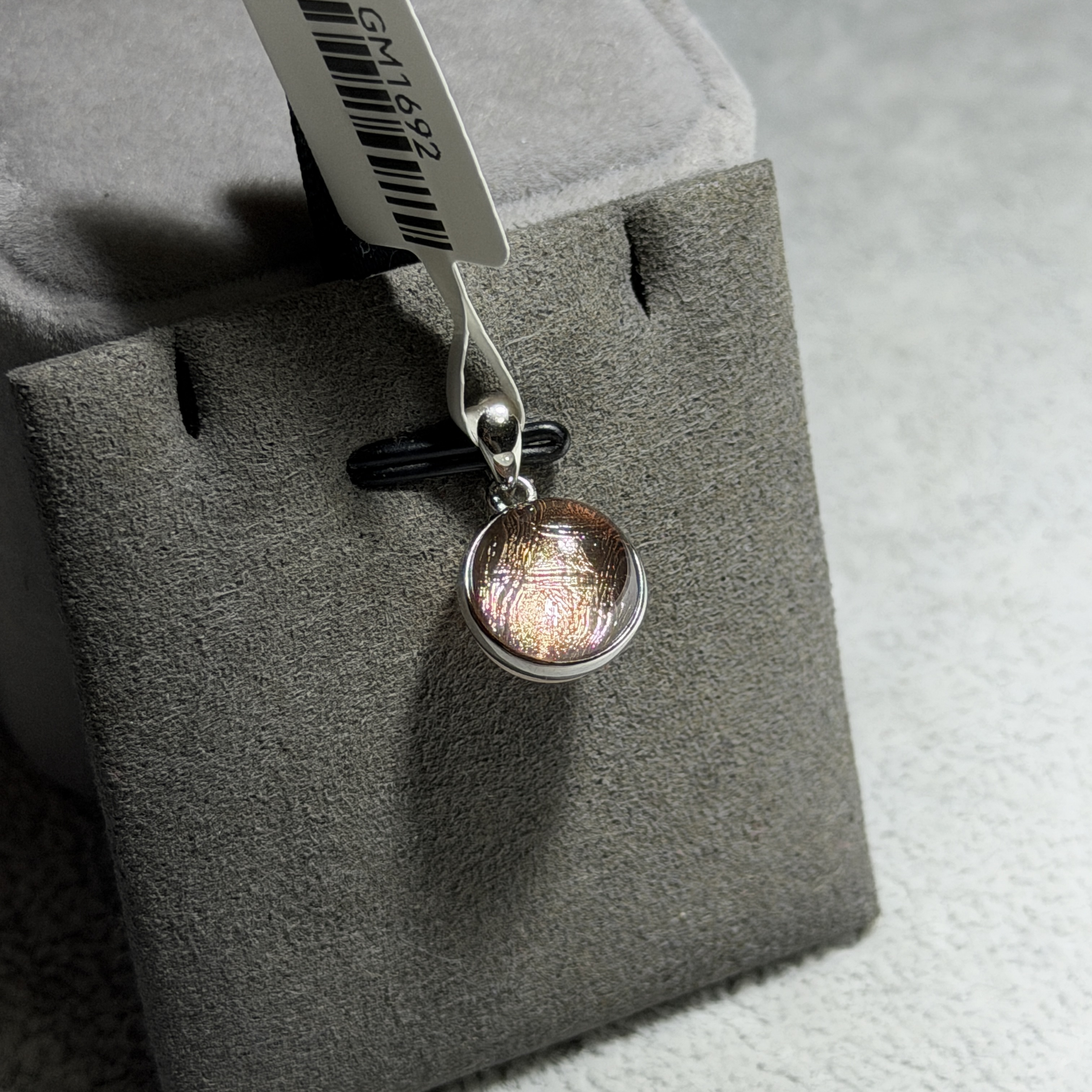 Muonionalusta Iron Meteorite Planet Pendant 10mm GM1692