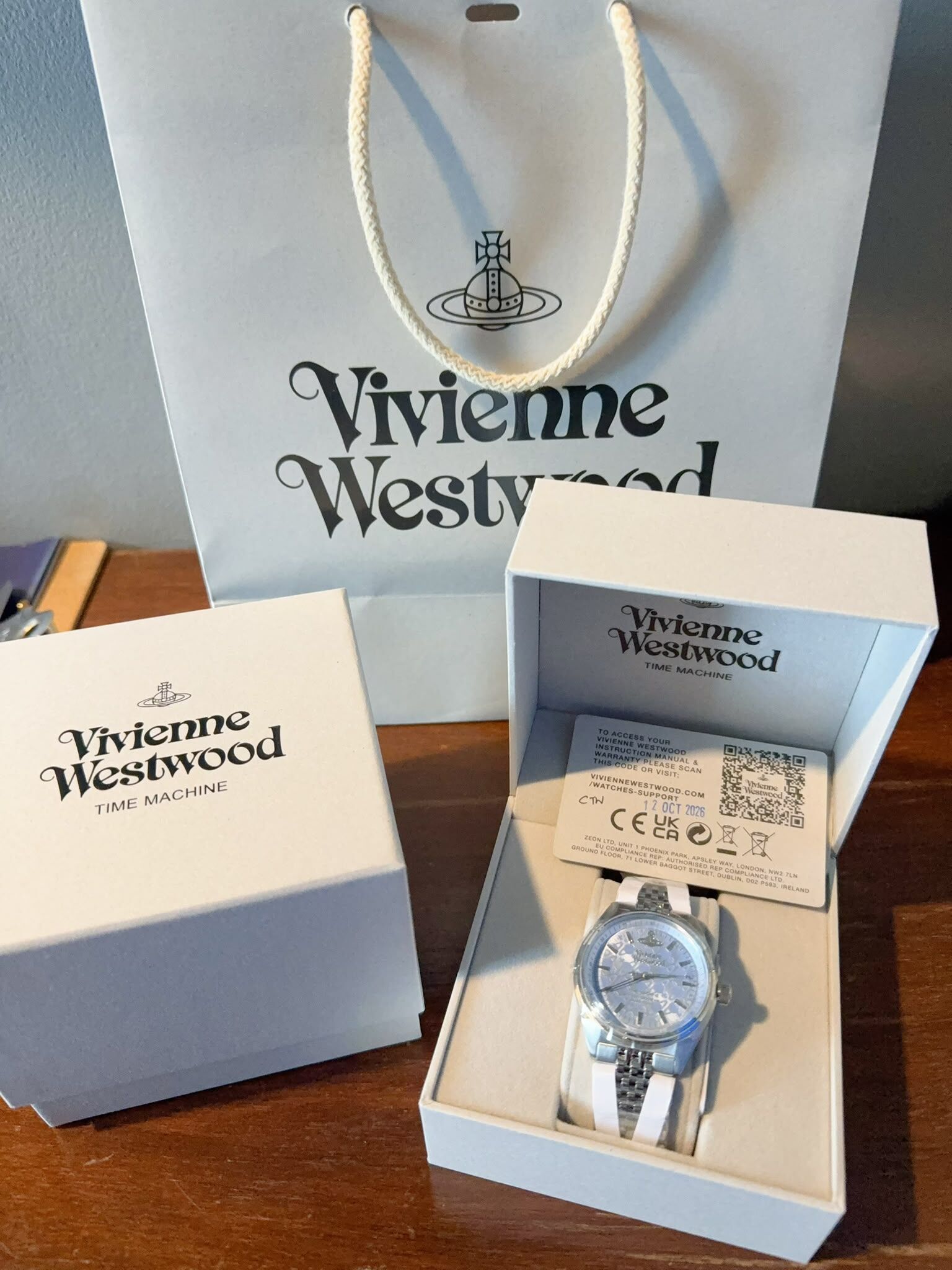 泰國代購 Vivienne Westwood Tiffany blue 冰藍面手錶