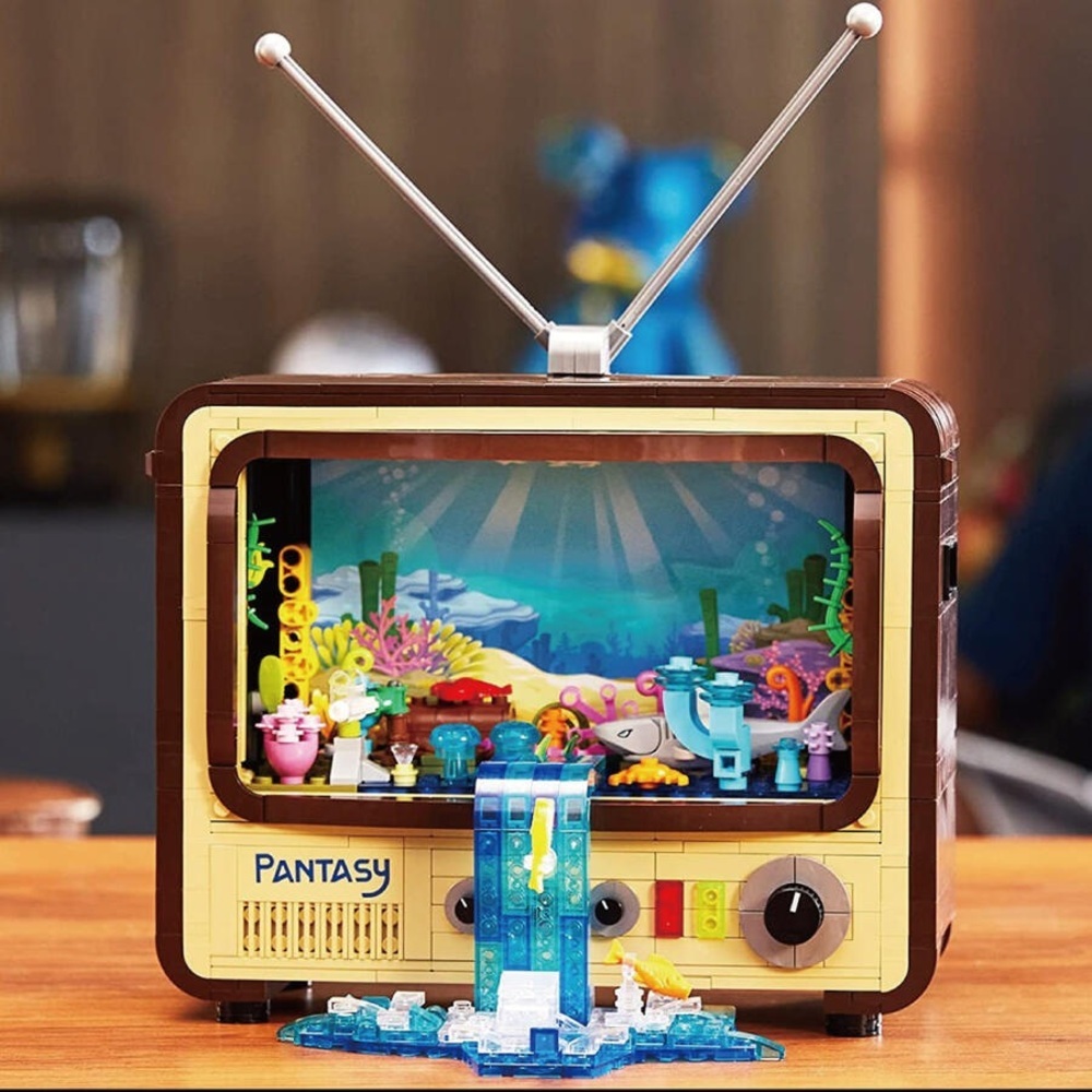 【PANTASY 拼奇】1960 復古電視機 手機架 收藏積木(61008) strc