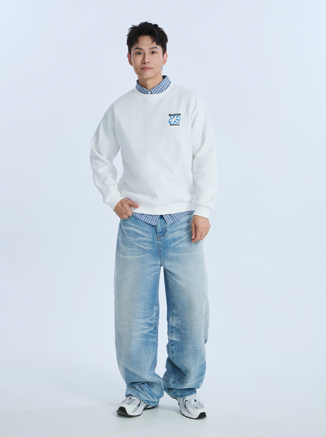 修身刷紋牛仔褲