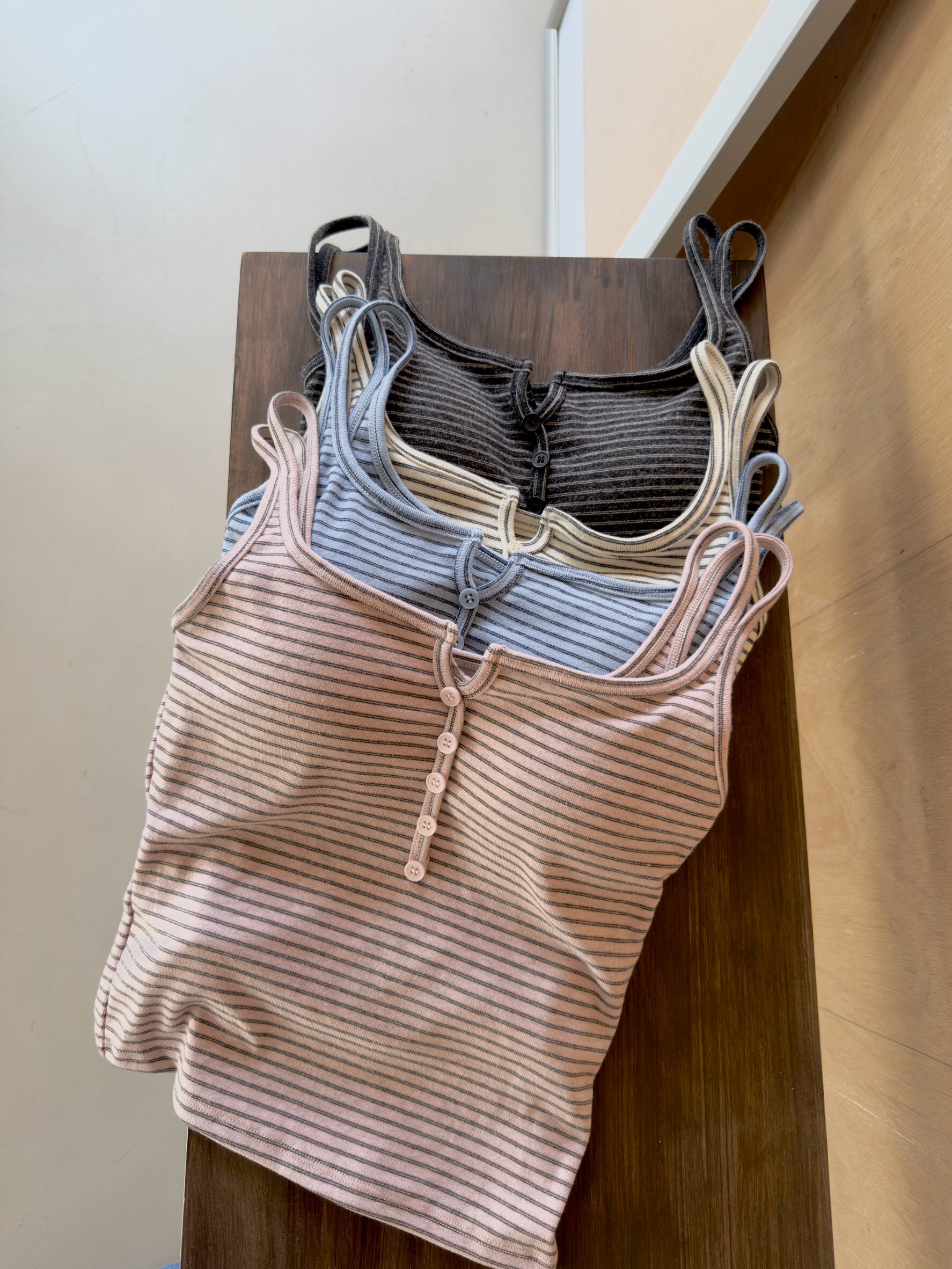 大方領條紋Bra top*4色