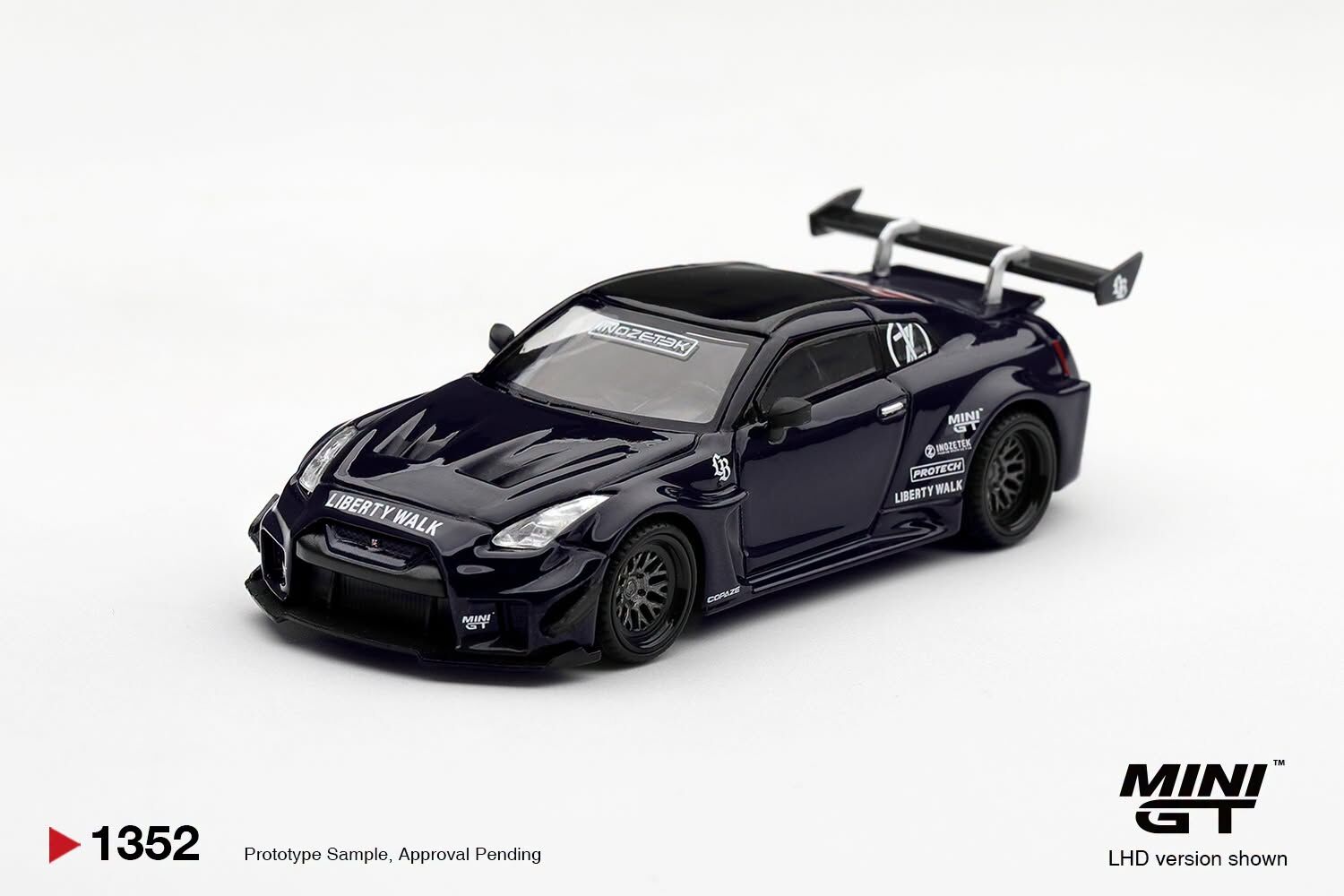 [Pre order] Mini GT #1352 LB-Silhouette WORKS GT NISSAN 35GT-RR Ver.2 INOZETEK Edition