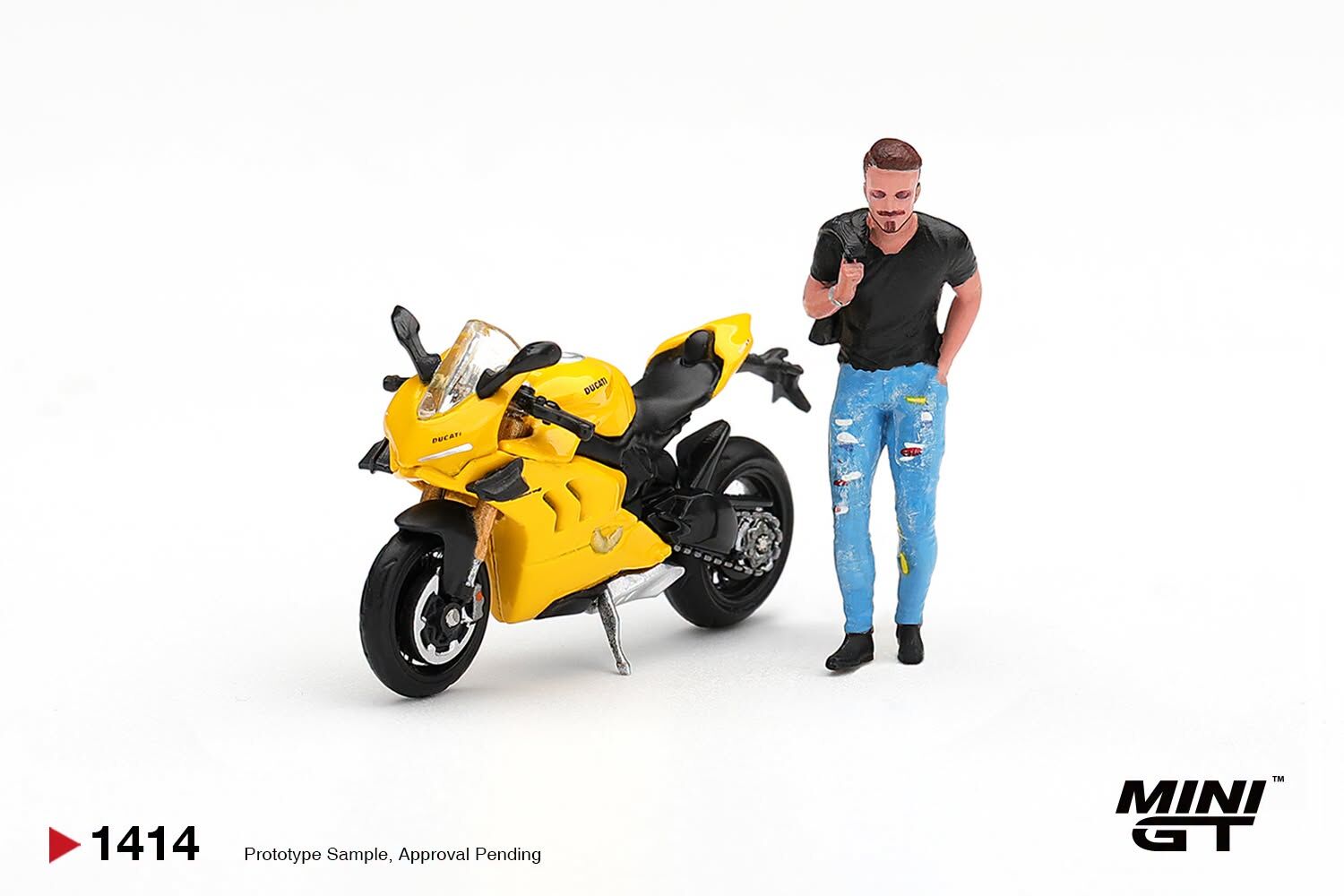 [Pre order] Mini GT #1414 Ducati Panigale V4 S Giallo w/ figure