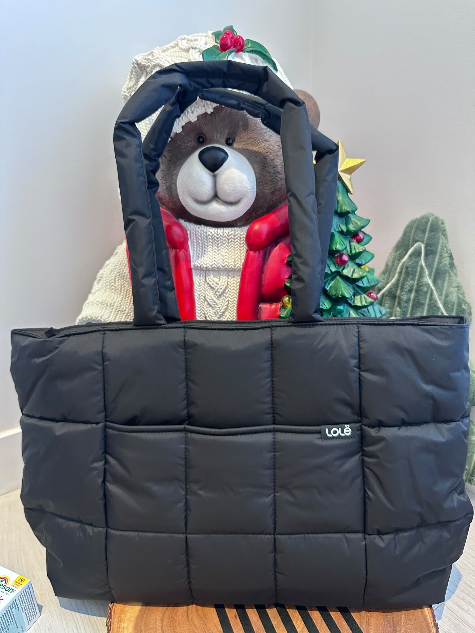 WT14 Lole 尼龍Tote袋  黑色 (限時購買至10月16日晚上11:59)