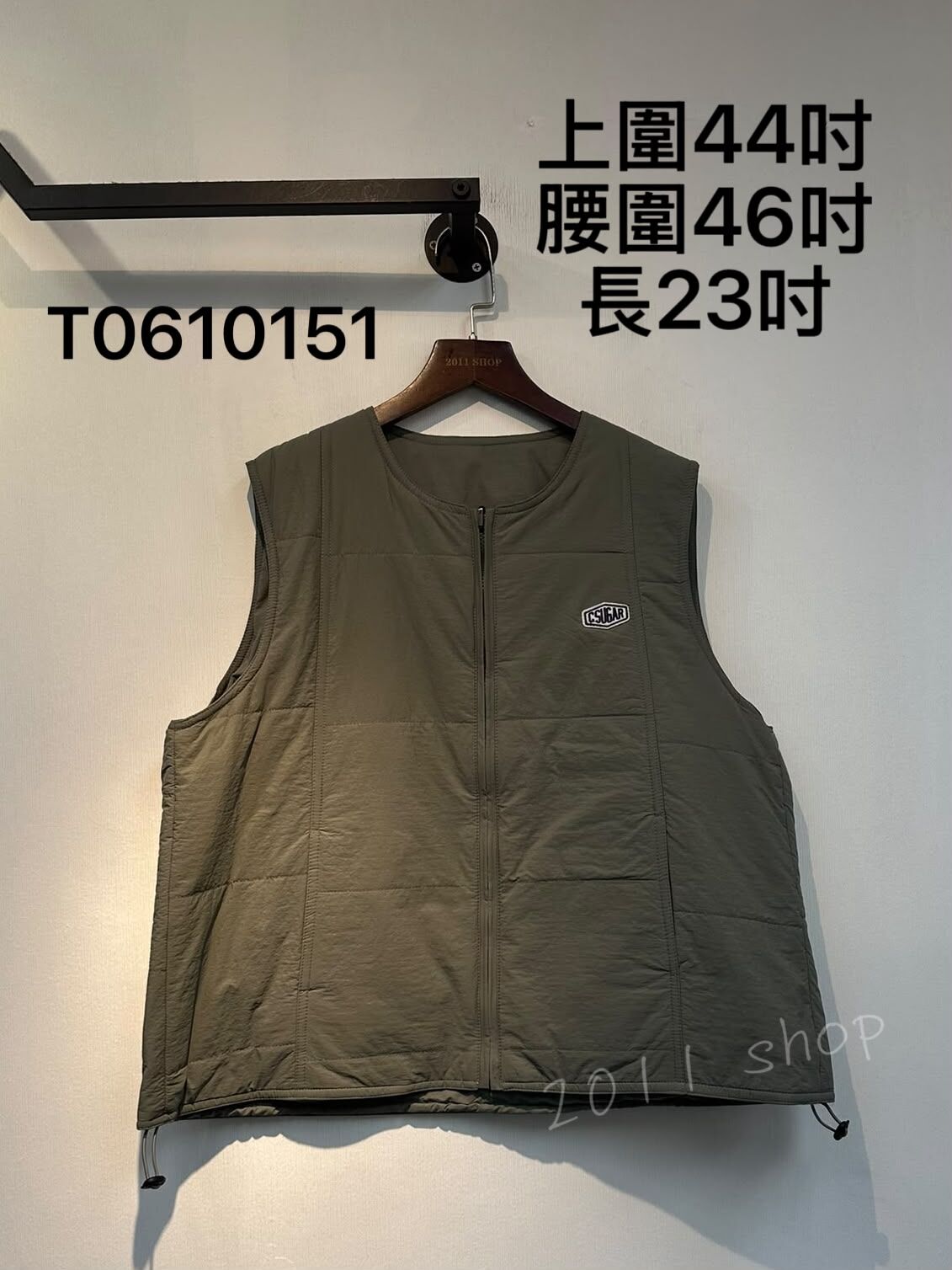 出口日本小刺繡雙面背心外套  上圍44吋 腰圍46吋 長23吋  T0610151