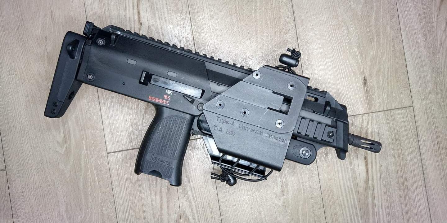 Type-Attack Universal Holster