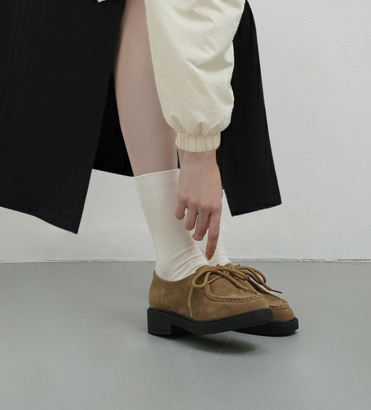 FO011 CHAAKAN 繫帶樂福鞋 (建議買大一號）