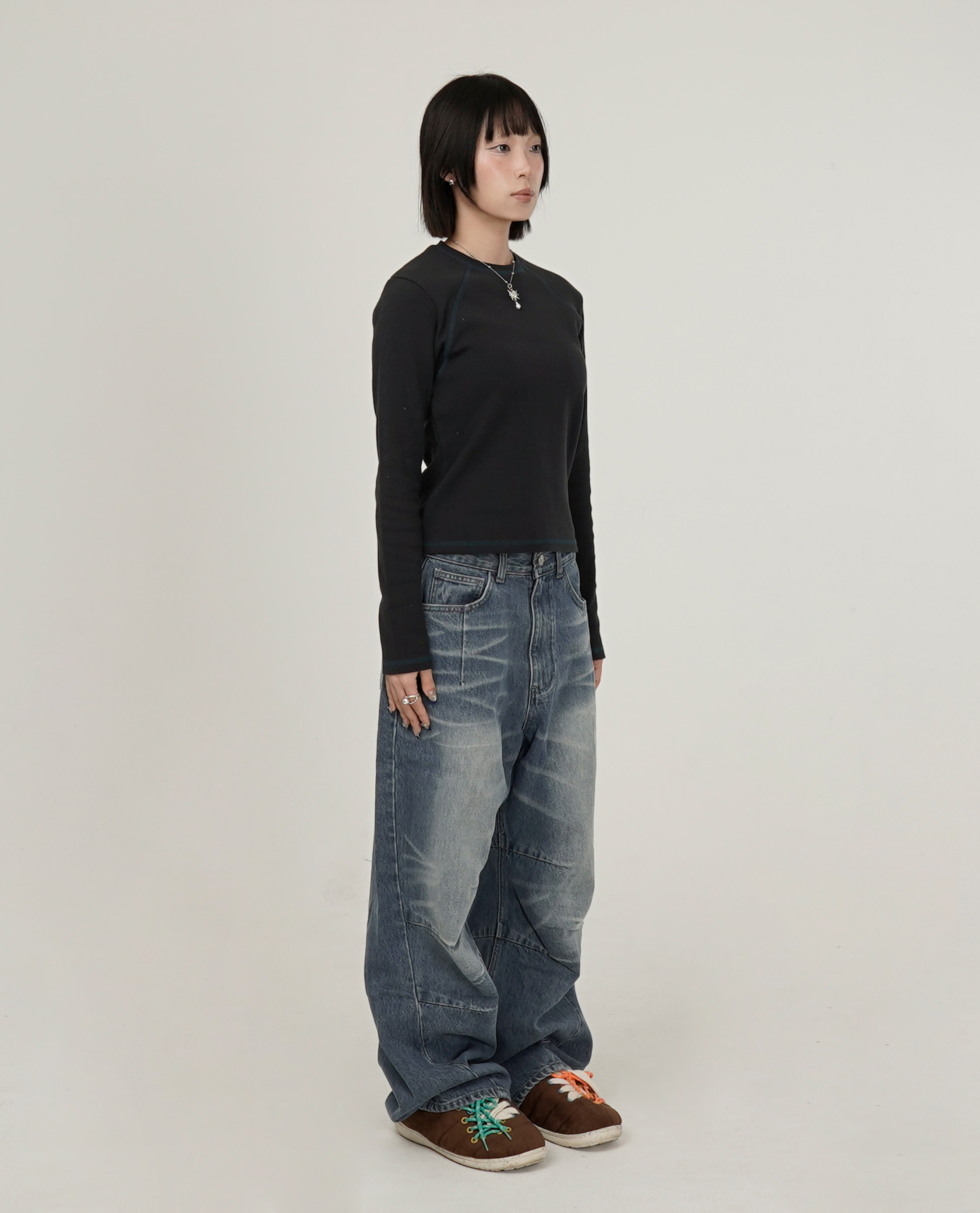 999HUMANITY COLORED STITCH LINE LONG SLEEVE TEE - 26FW