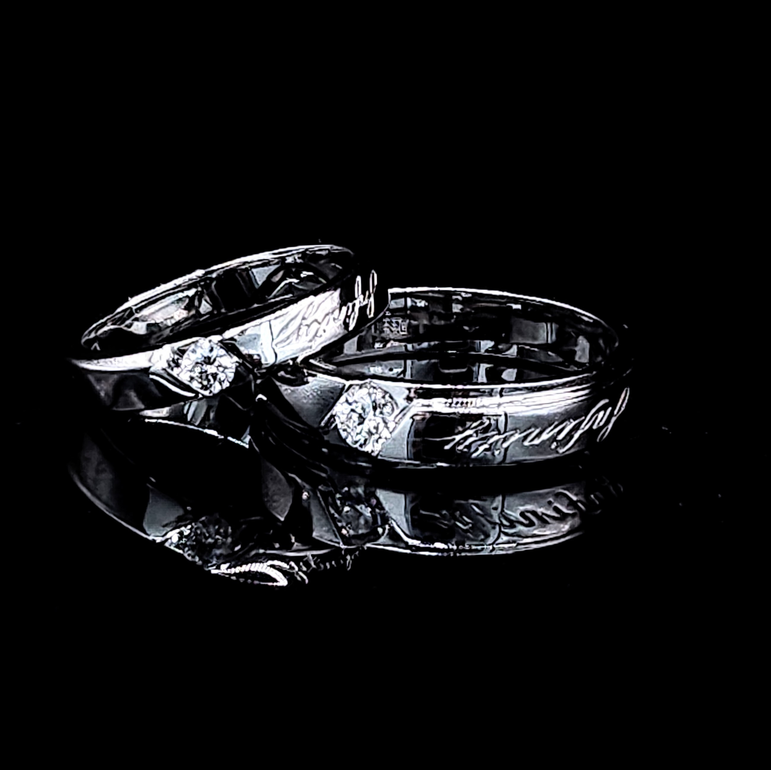 18K White Gold 0.22ct Diamond Wedding Rings