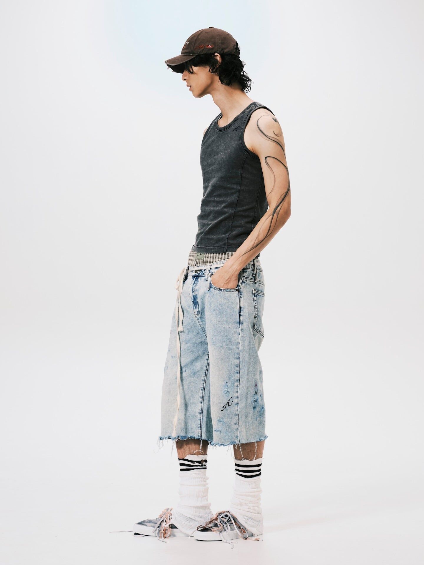 ANOWHEREMAN｜Sketch Denim Shorts (Blue)