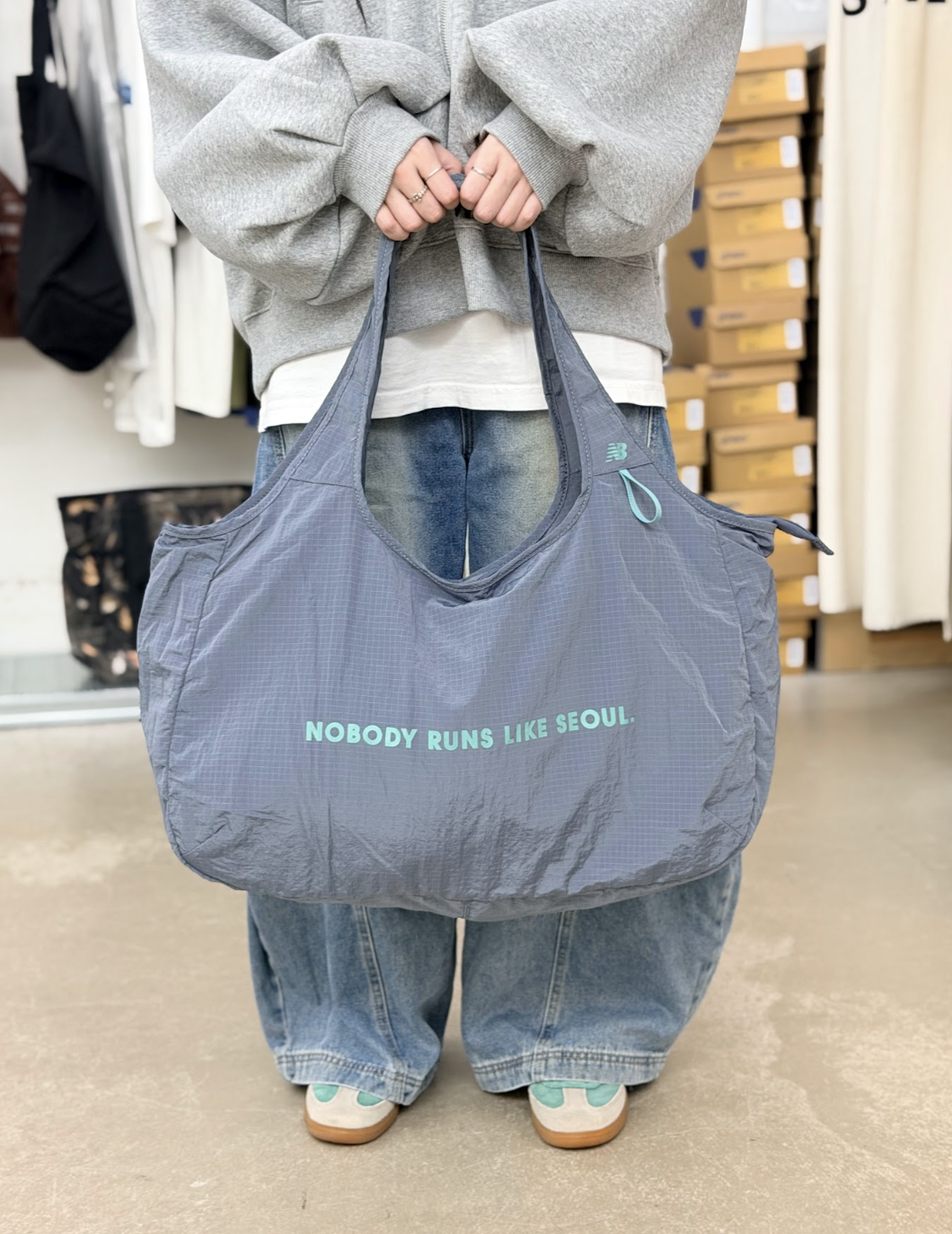 New Balance Seoul Exclusive Carry Bag- Charcoal