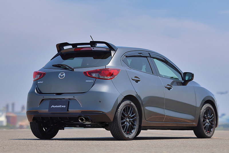 AUTOEXE 車頂尾翼 MAZDA2 DJ 2020- 小改款後車