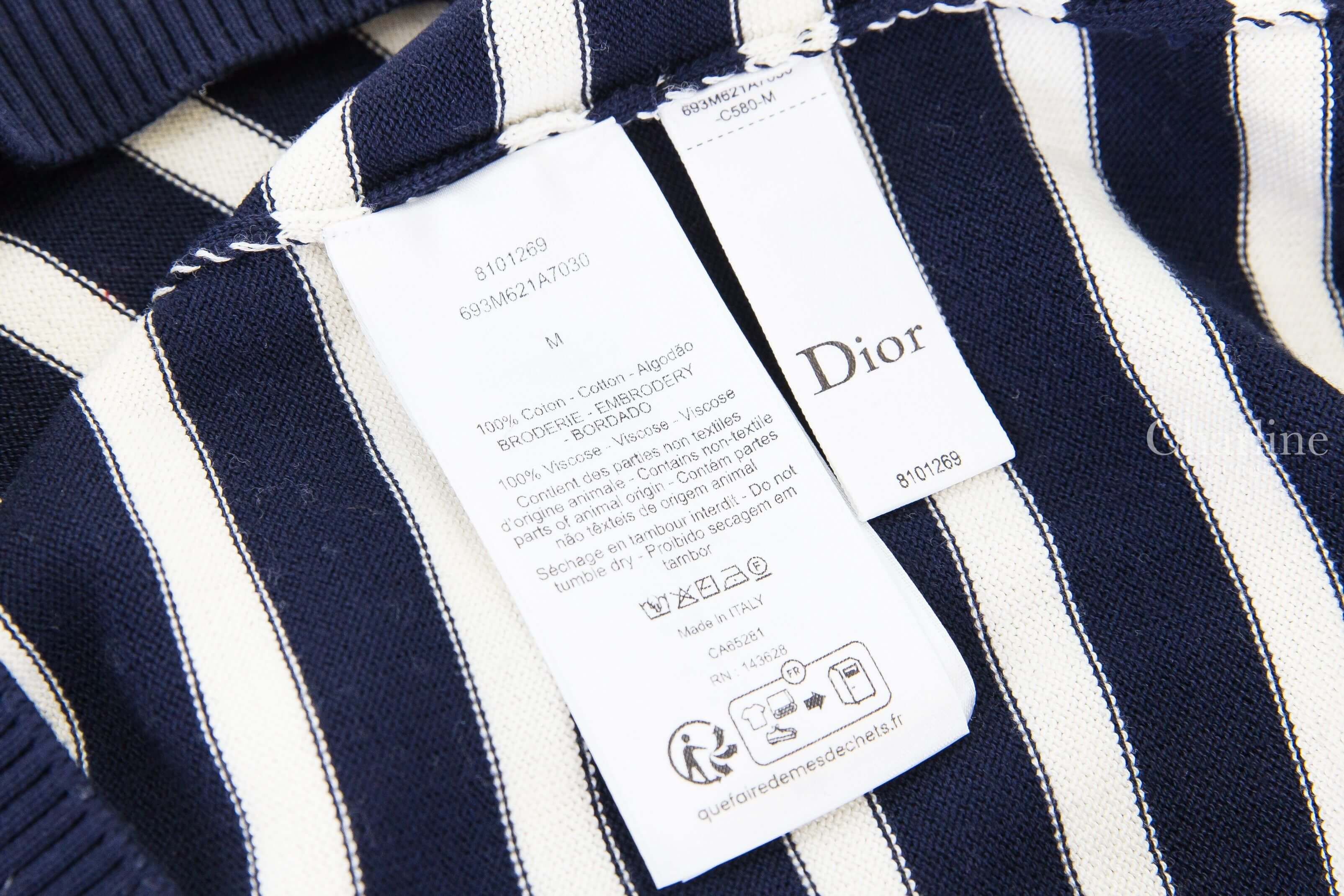 Dior Dioriviera Dior Marinière Sweater 藍底白色橫條紋棉質針織長袖上衣，內側Dior洗標、尺寸M與100% Cotton材質標示特寫