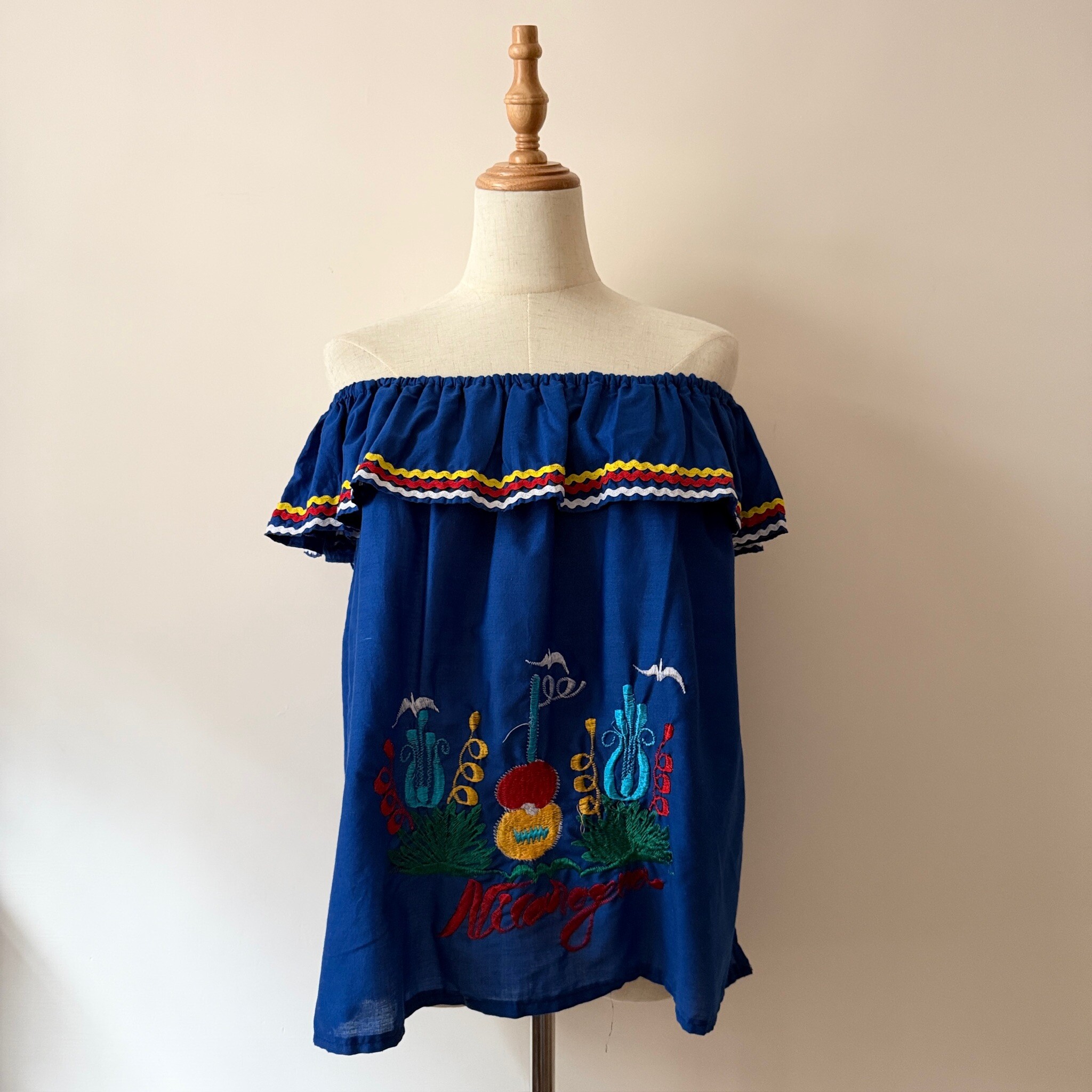 藍色墨西哥刺繡上衣