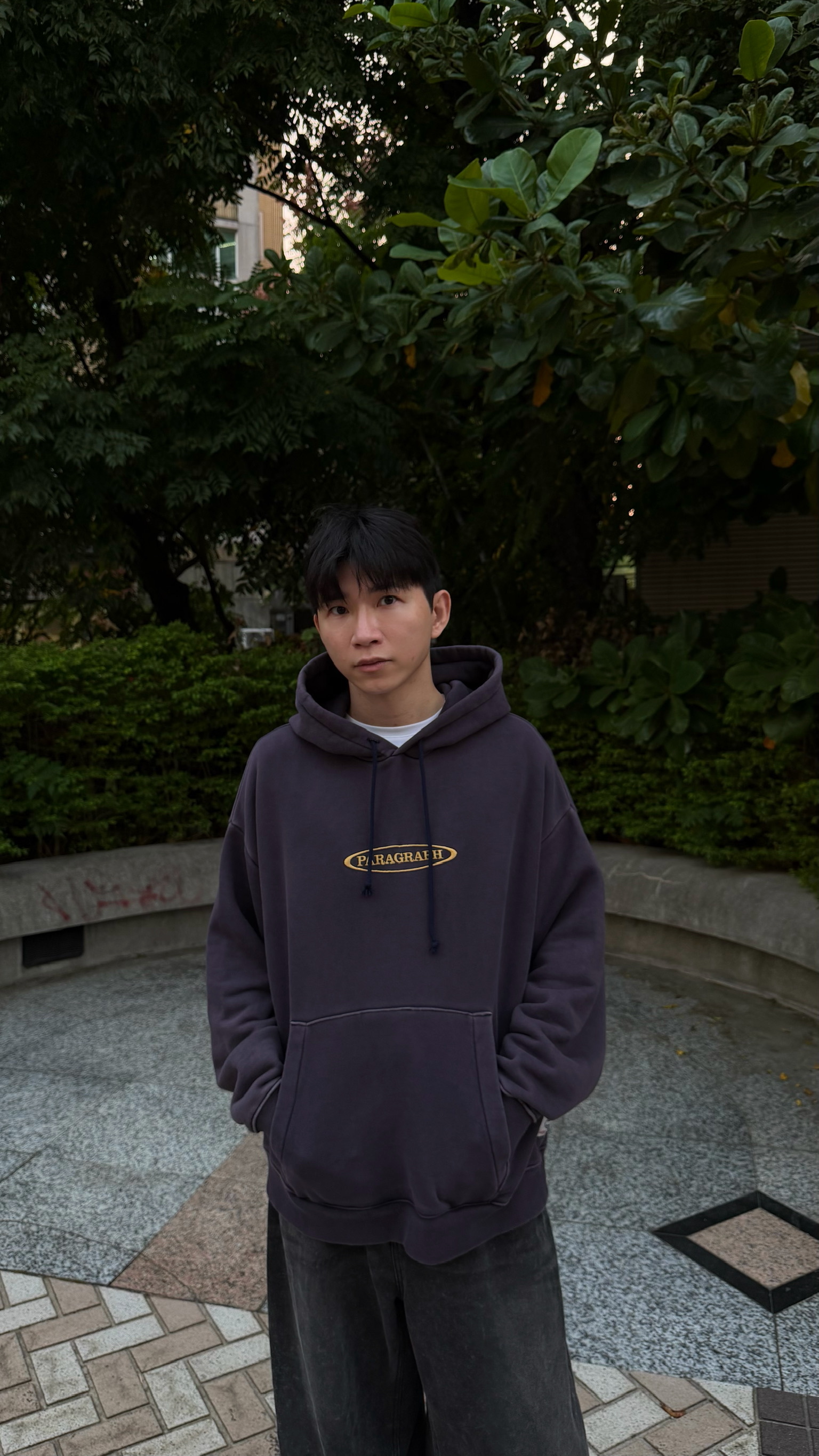 Paragraph 小圓標刺繡帽Tee
