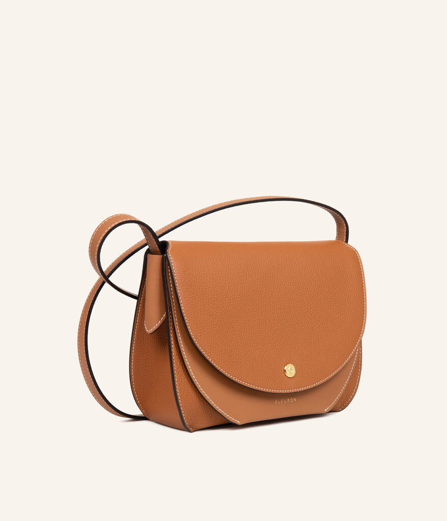 1FL1018-006 [FLEURON] Magnolia Caramel #MAF01VG1340CRL (EU)