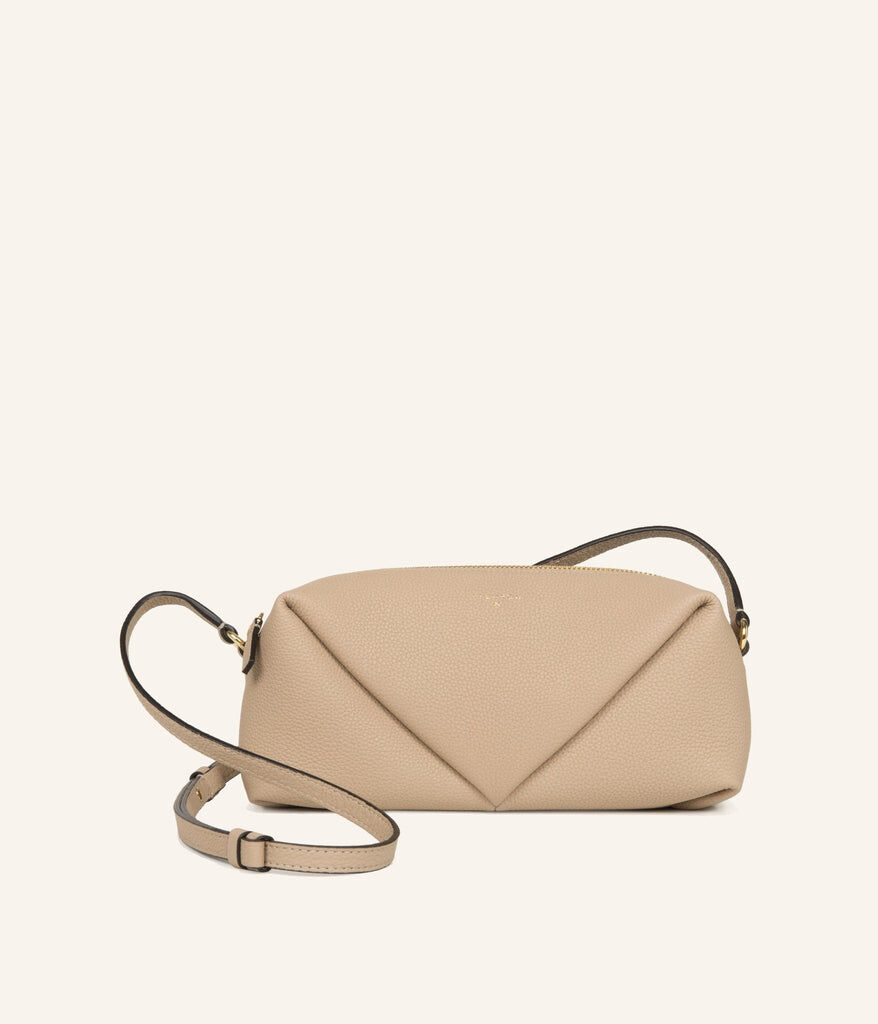 1FL1018-101 [FLEURON] Trinity Sable #MAF08VG1214SND (EU)