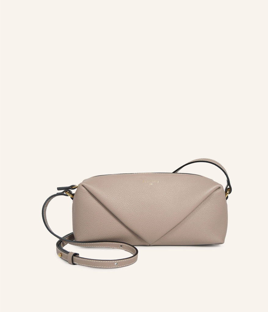1FL1018-103 [FLEURON] Trinity Cappuccino #MAF08VG1412CPC (EU)