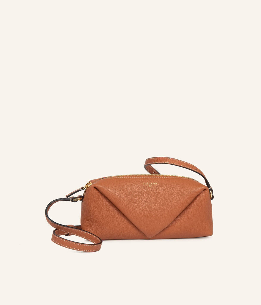 1FL1018-118 [FLEURON] Mini Trinity Caramel #MAF09VG1340CRL (EU)